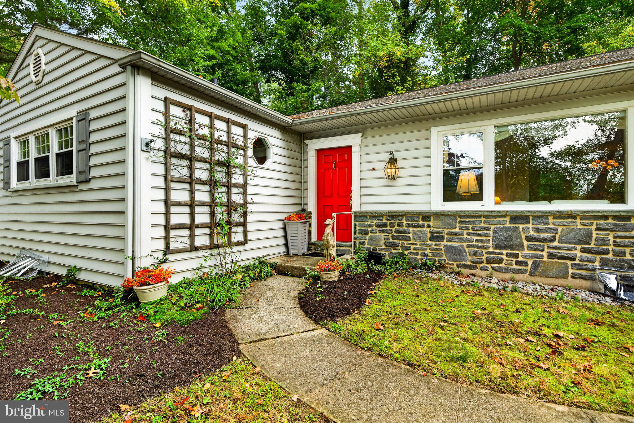 59 Lakeside Ave, Devon, PA 19333 photo