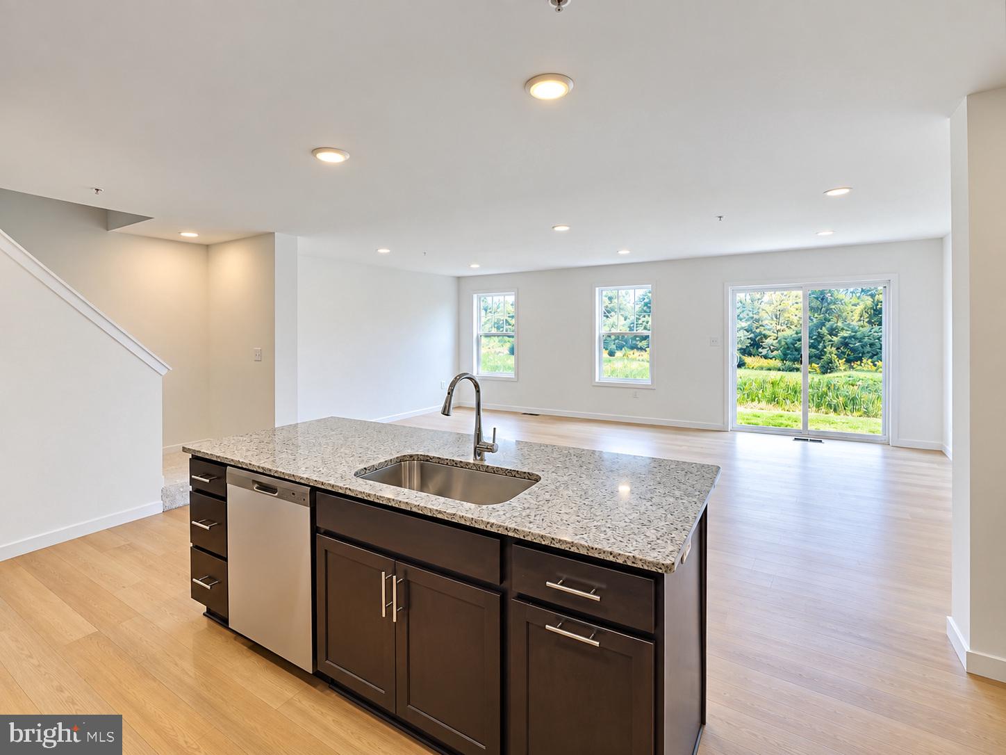 7270 White Oak Blvd, Harrisburg, PA 17112 photo