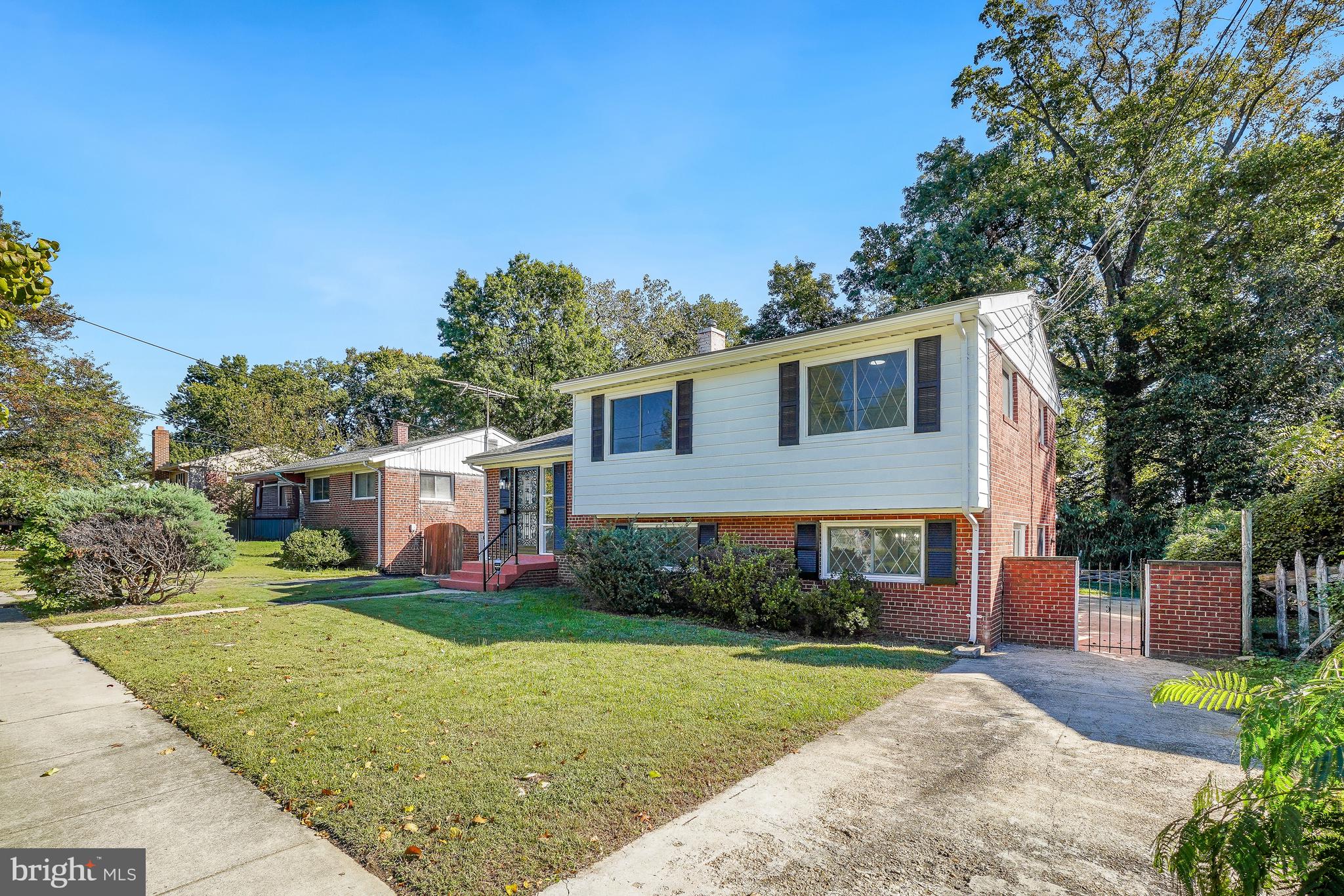 6117 Balfour Dr, Hyattsville, MD 20782