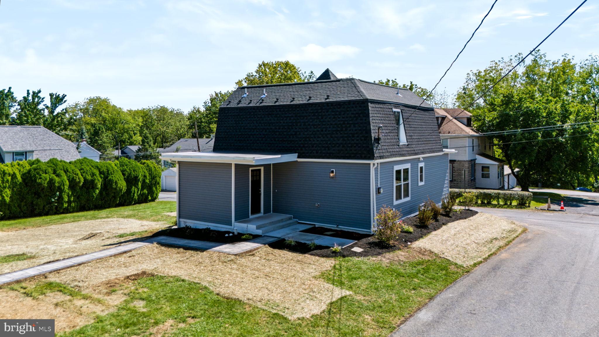 3105 Washington St, Bethlehem, PA 18020 photo