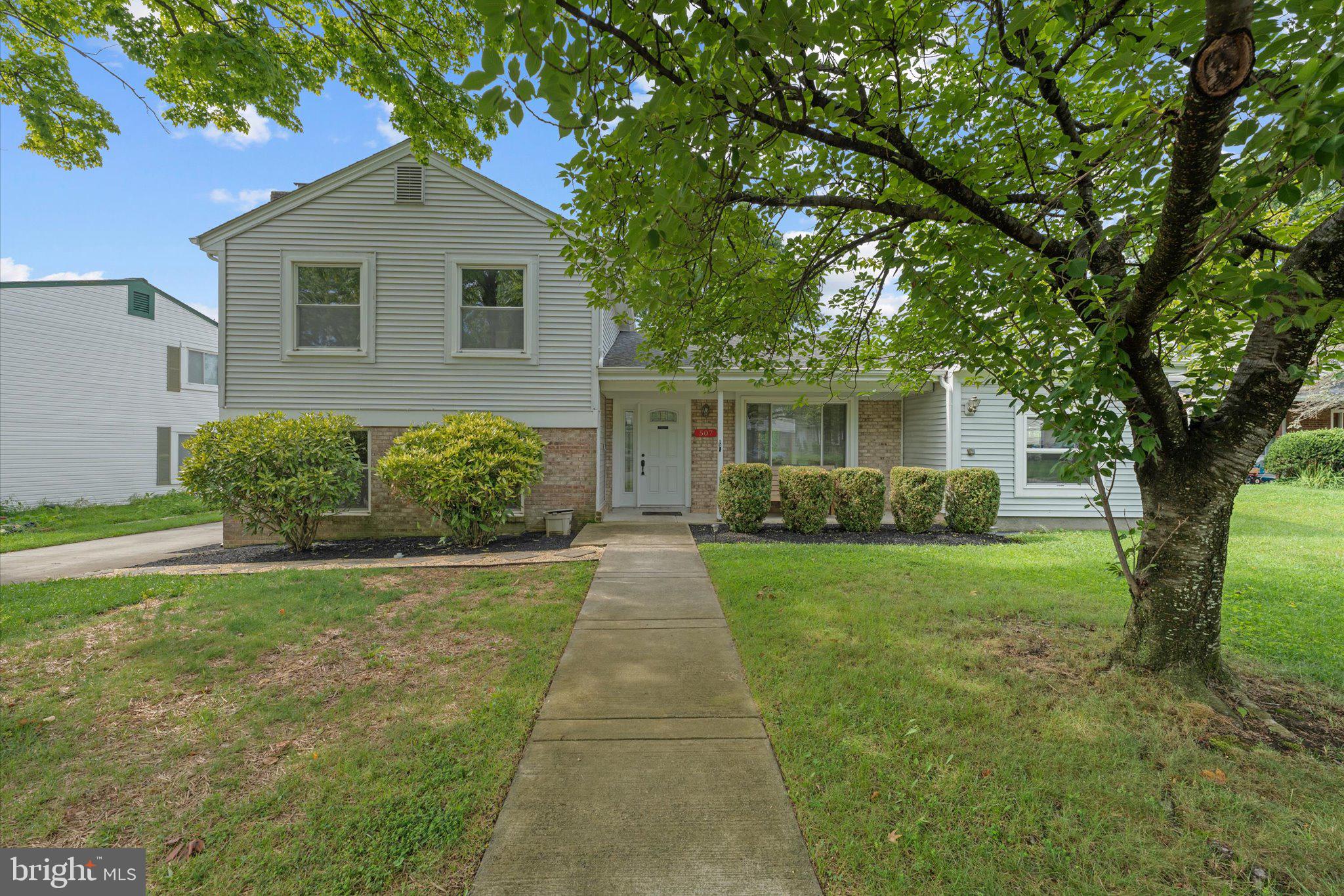 507 Alabama Dr, Herndon, VA 20170
