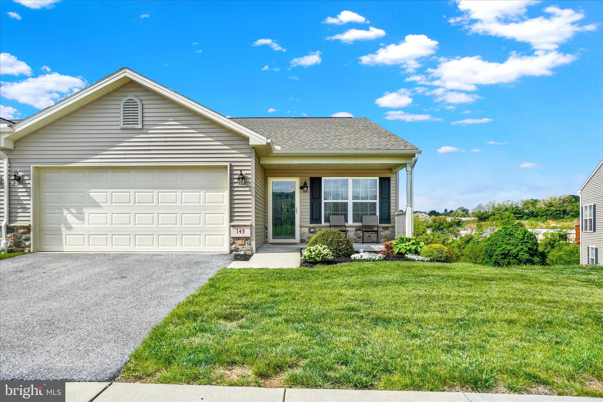 145 Palomino Way, Red Lion, PA 17356
