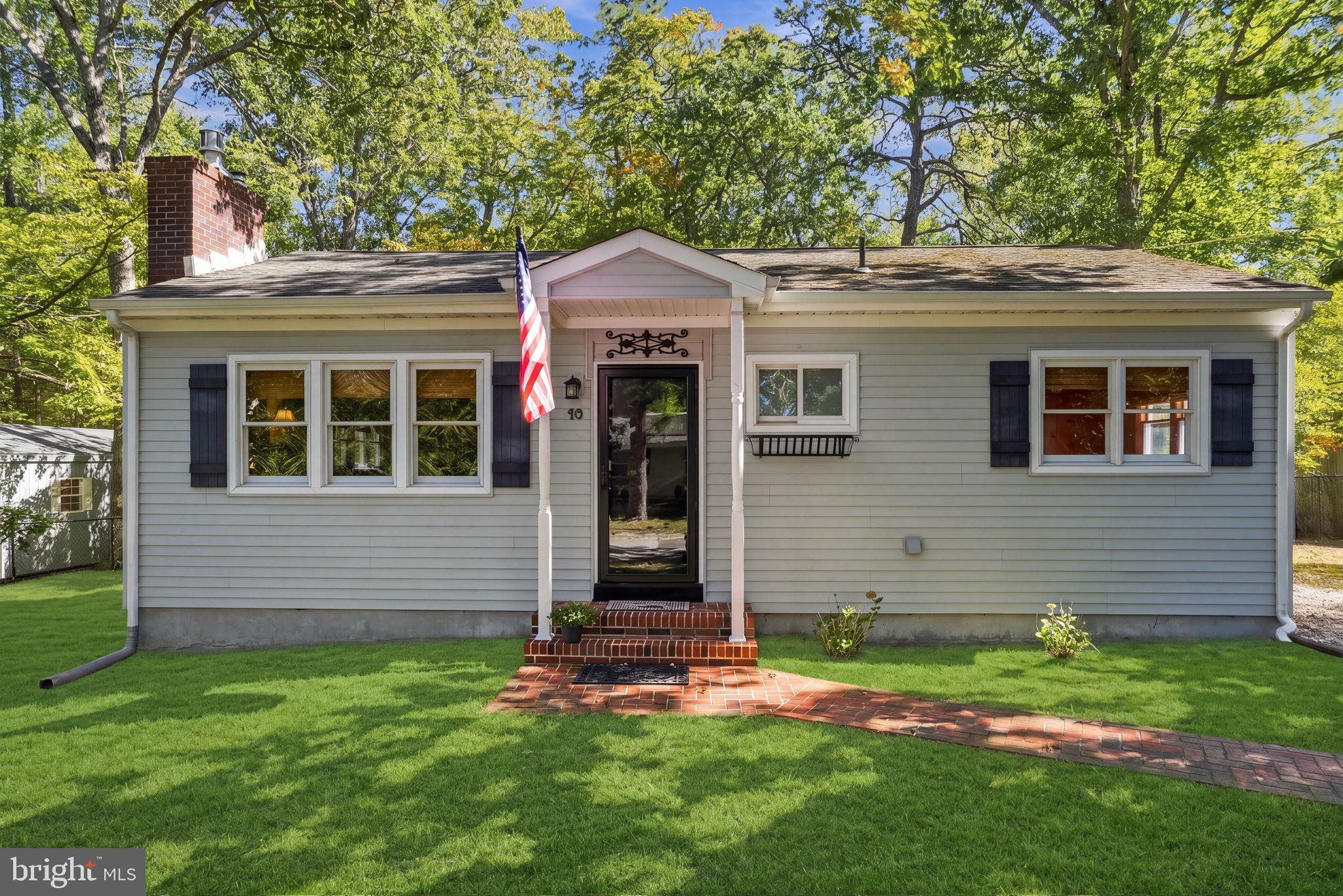 10 Woodland Ave, Medford, NJ 08055 photo