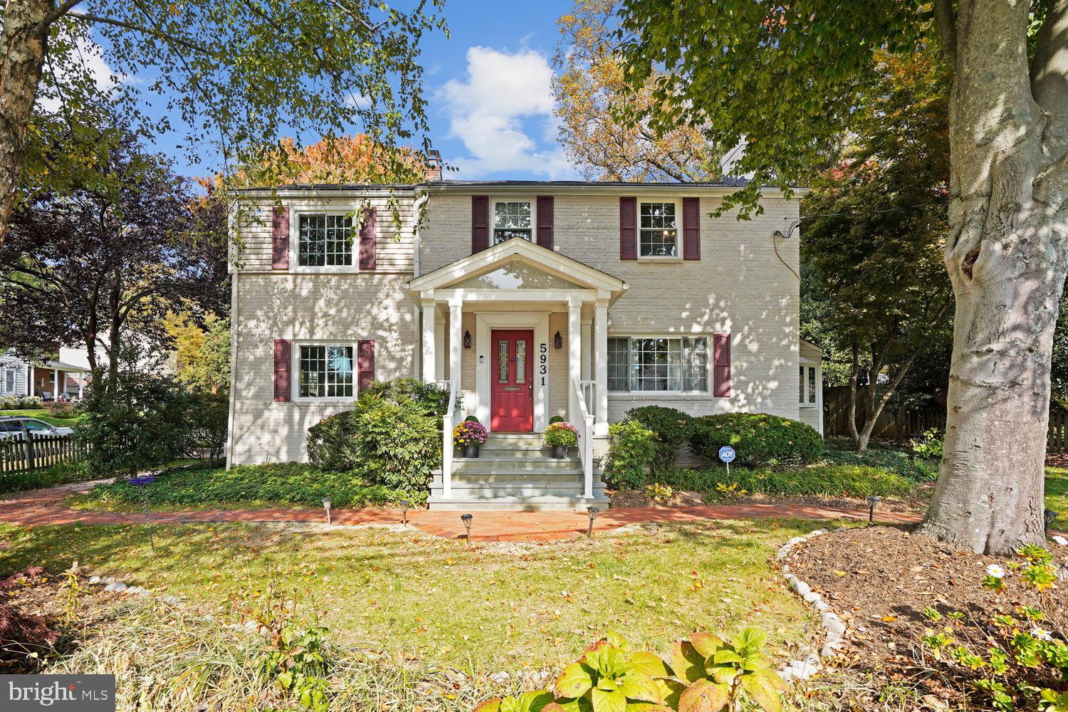 5931 Beech Ave, Bethesda, MD 20817