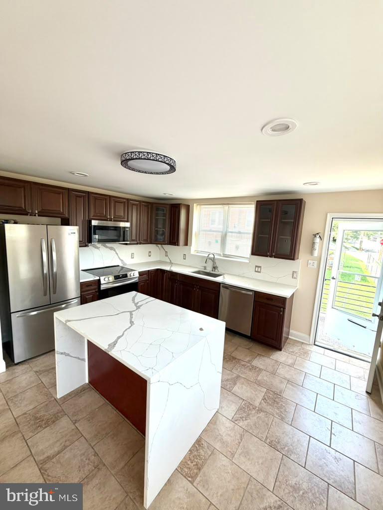 6062 N Camac St, Philadelphia, PA 19141 photo