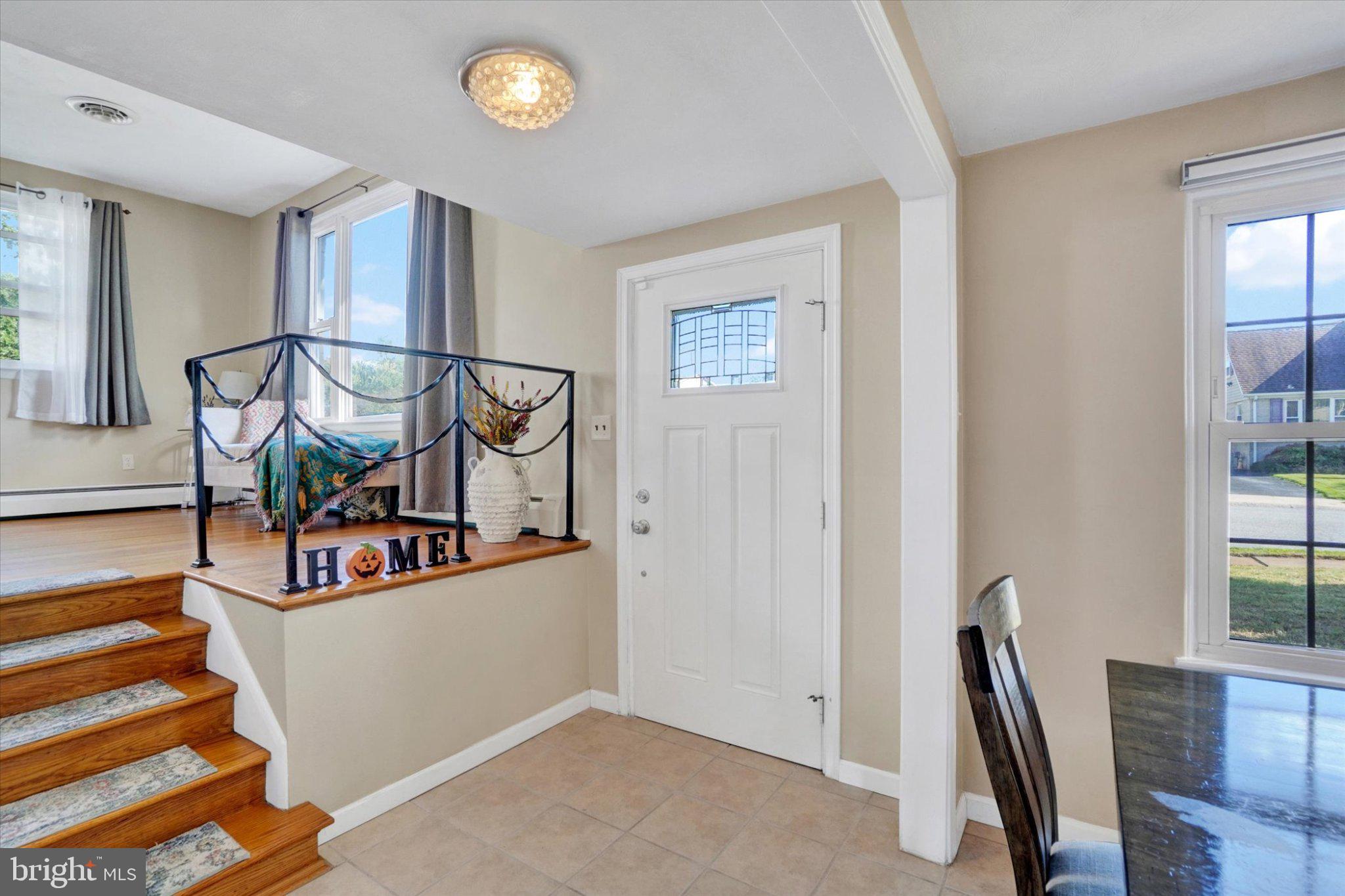 969 Richwill Dr, York, PA 17404 photo