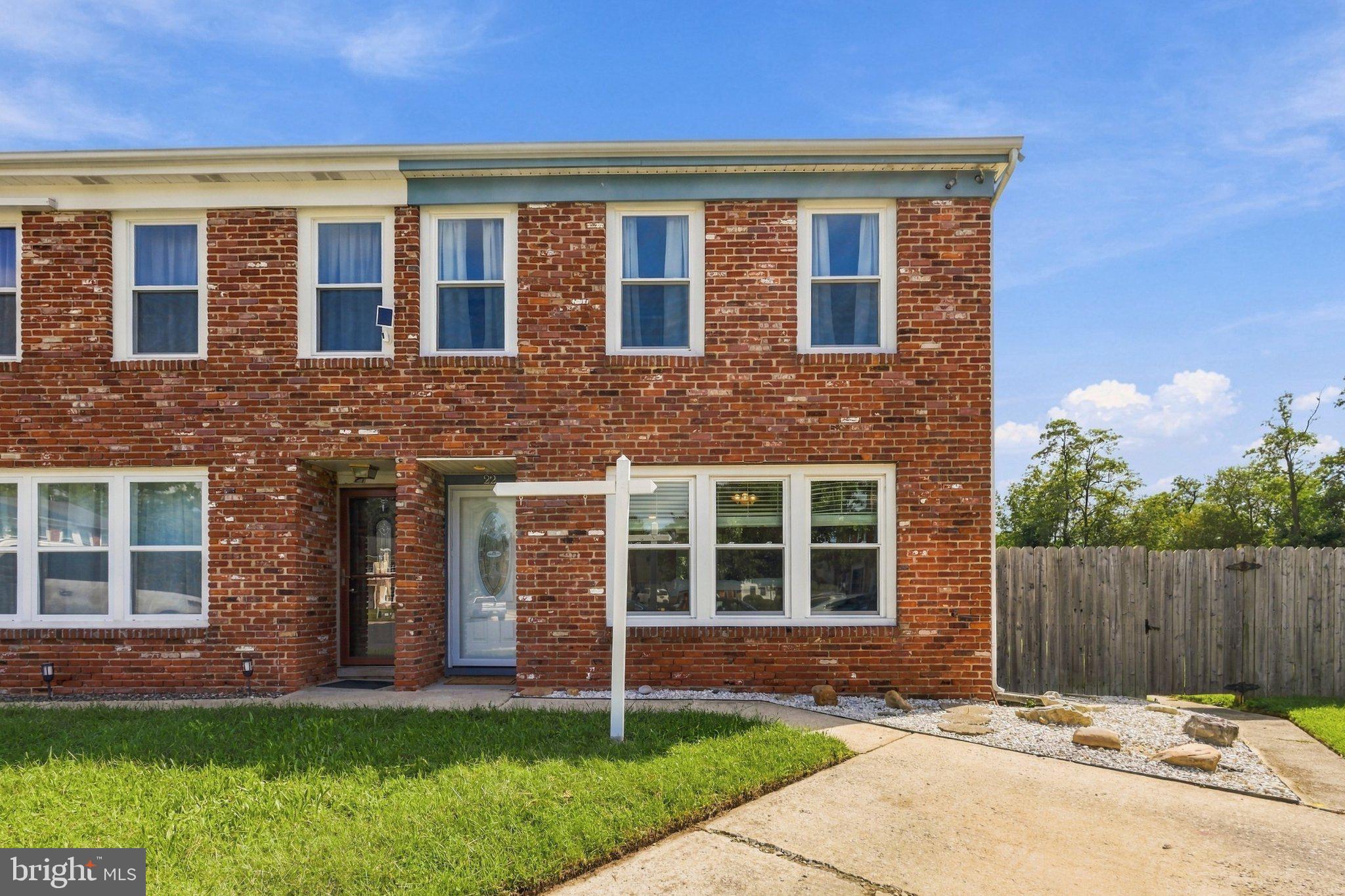 22 Corona Ct, Sewell, NJ 08080