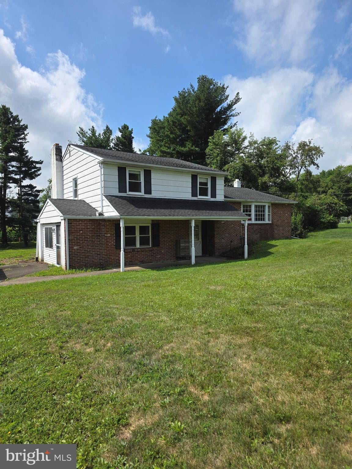 36 Traymore Ave, Warminster, PA 18974