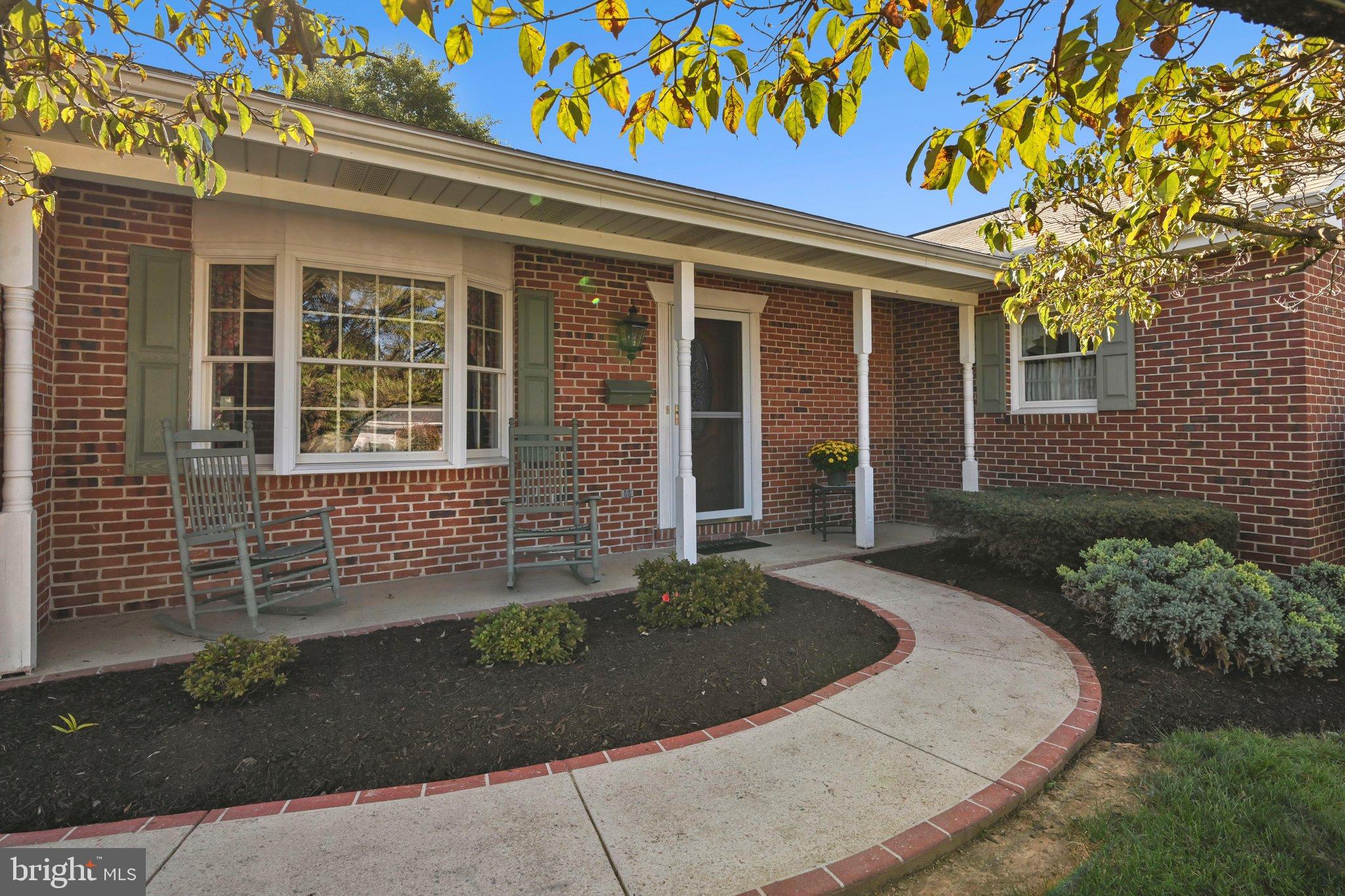 1140 Marie Ave, Ephrata, PA 17522 photo
