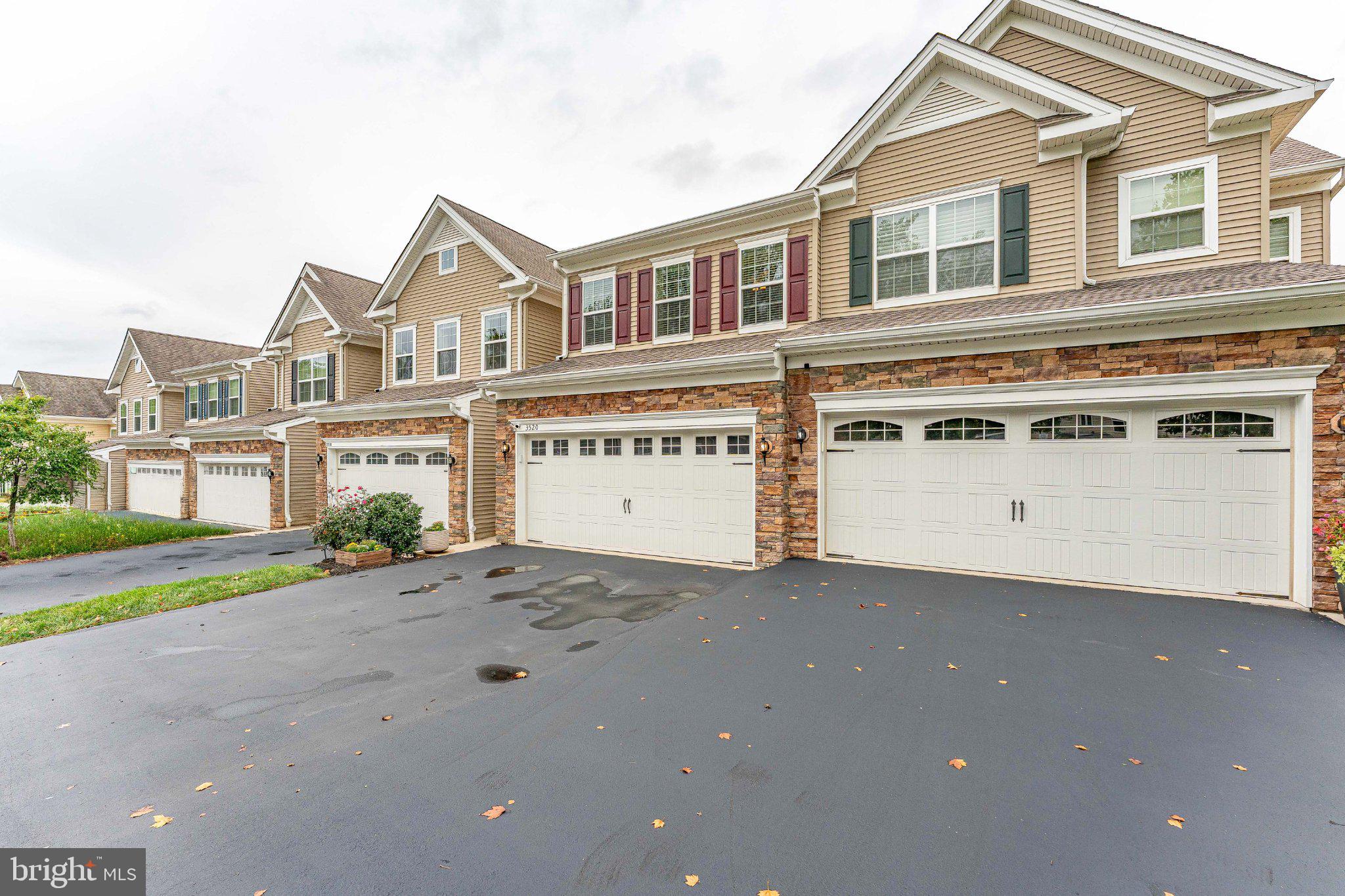 3520 Muirwood Dr, Newtown Square, PA 19073 photo