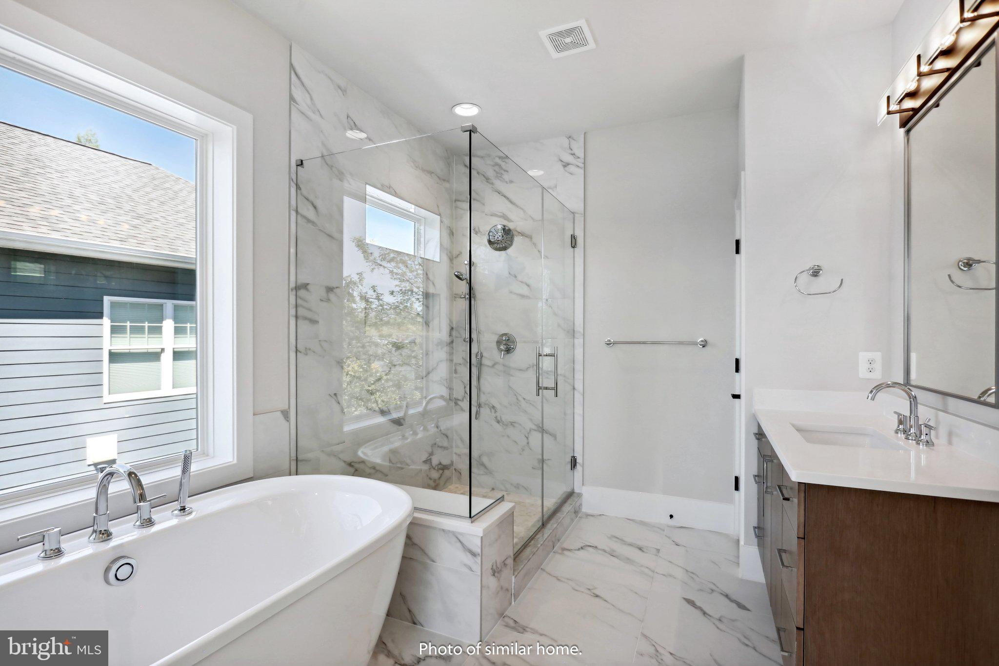 6033 19th Rd, Arlington, VA 22205 photo