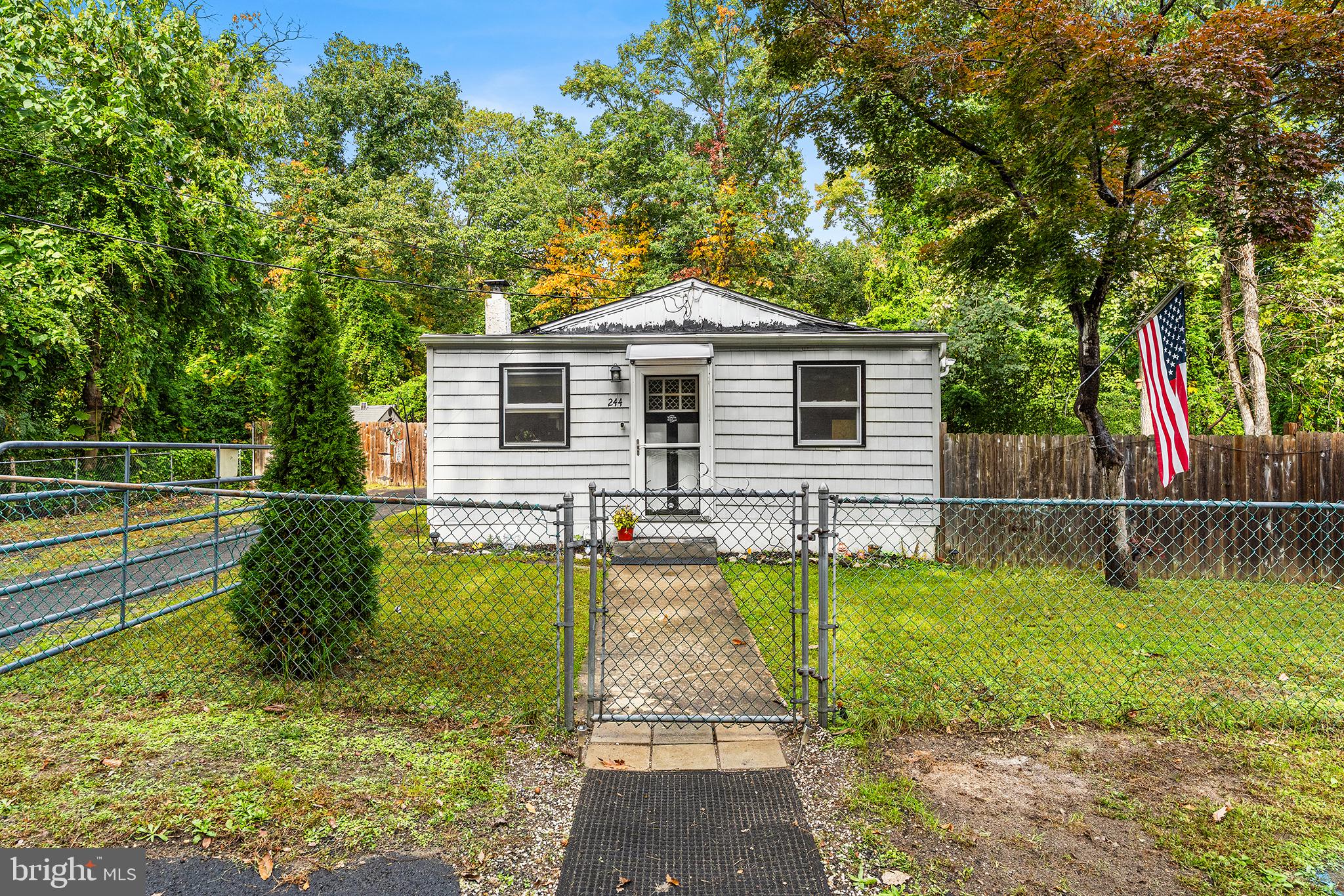 244 Girard Ave, Atco, NJ 08004