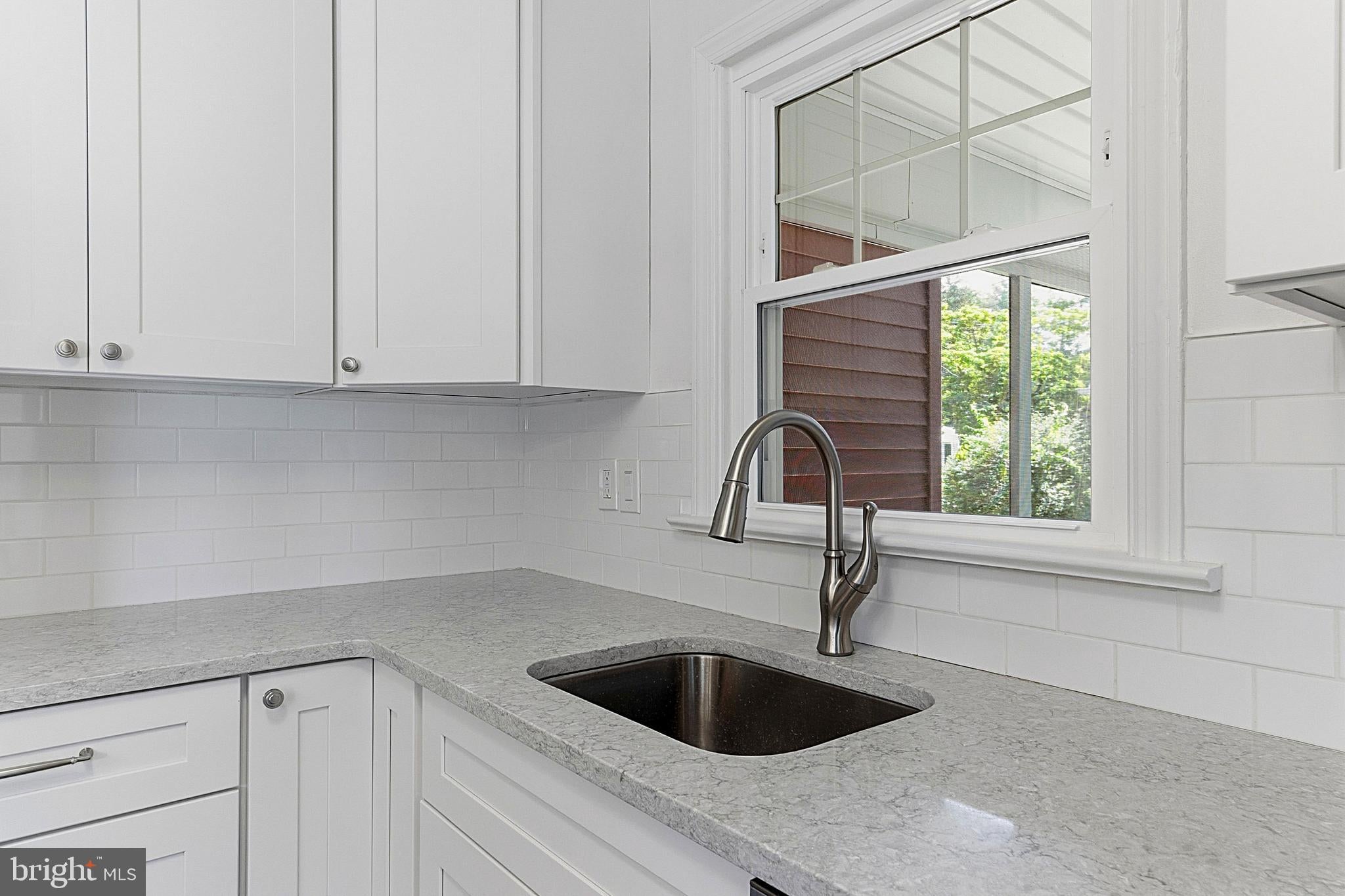 217 Nancy Ln, Ewan, NJ 08638 photo