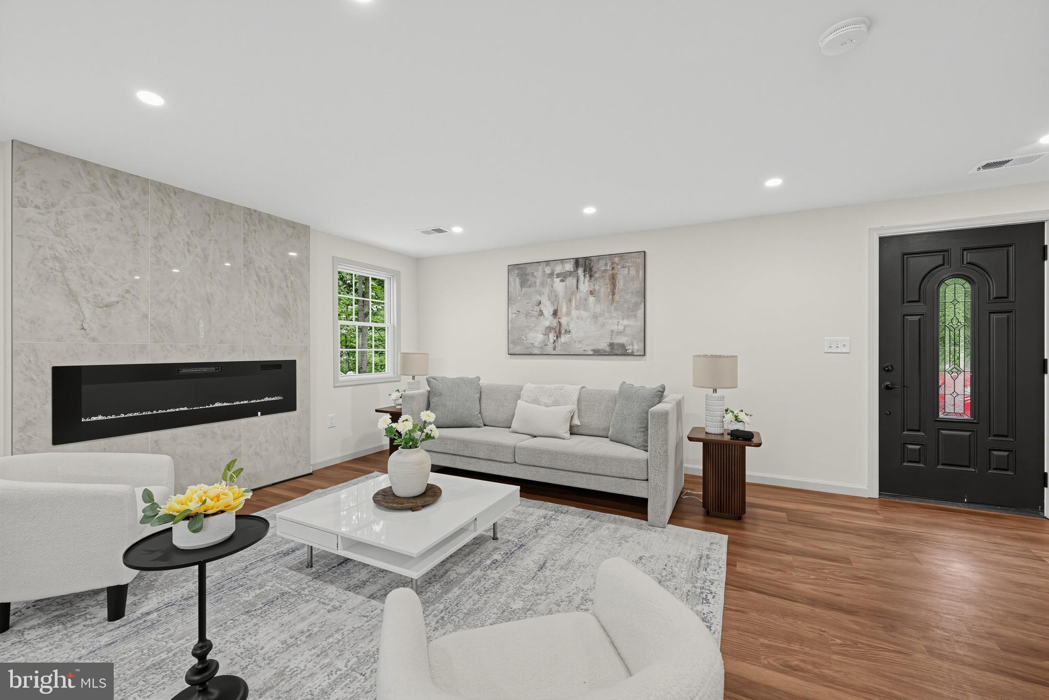 4109 Mill Rd, Alexandria, VA 22309 photo