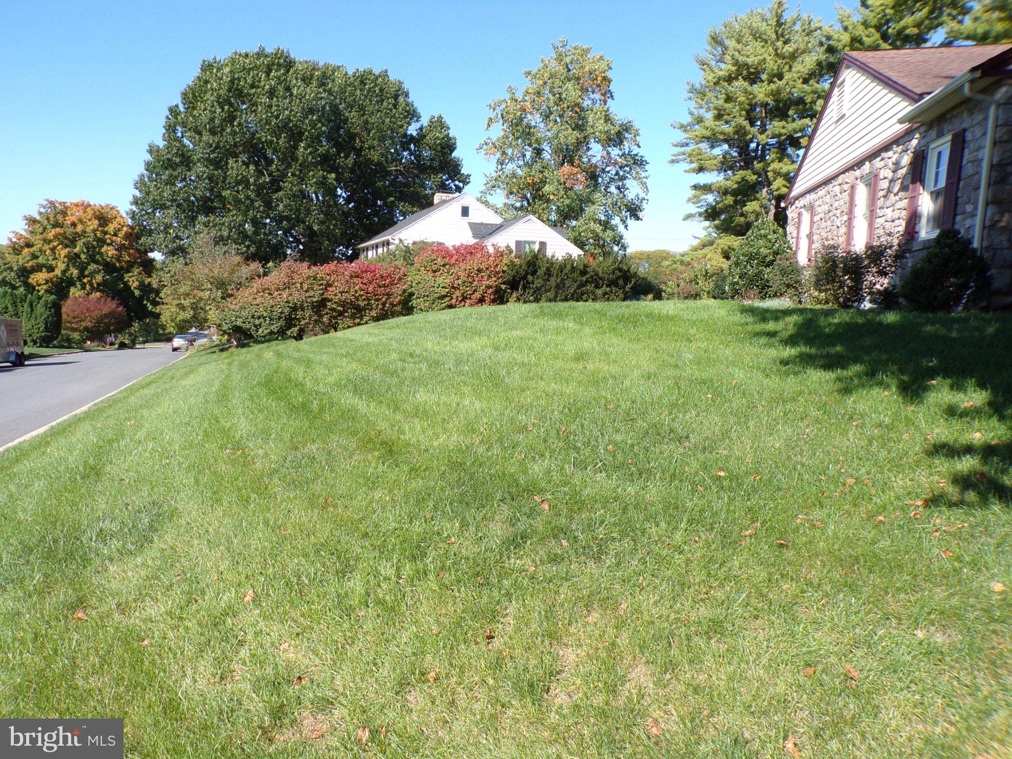 309 Hain Ave, Reading, PA 19605 photo