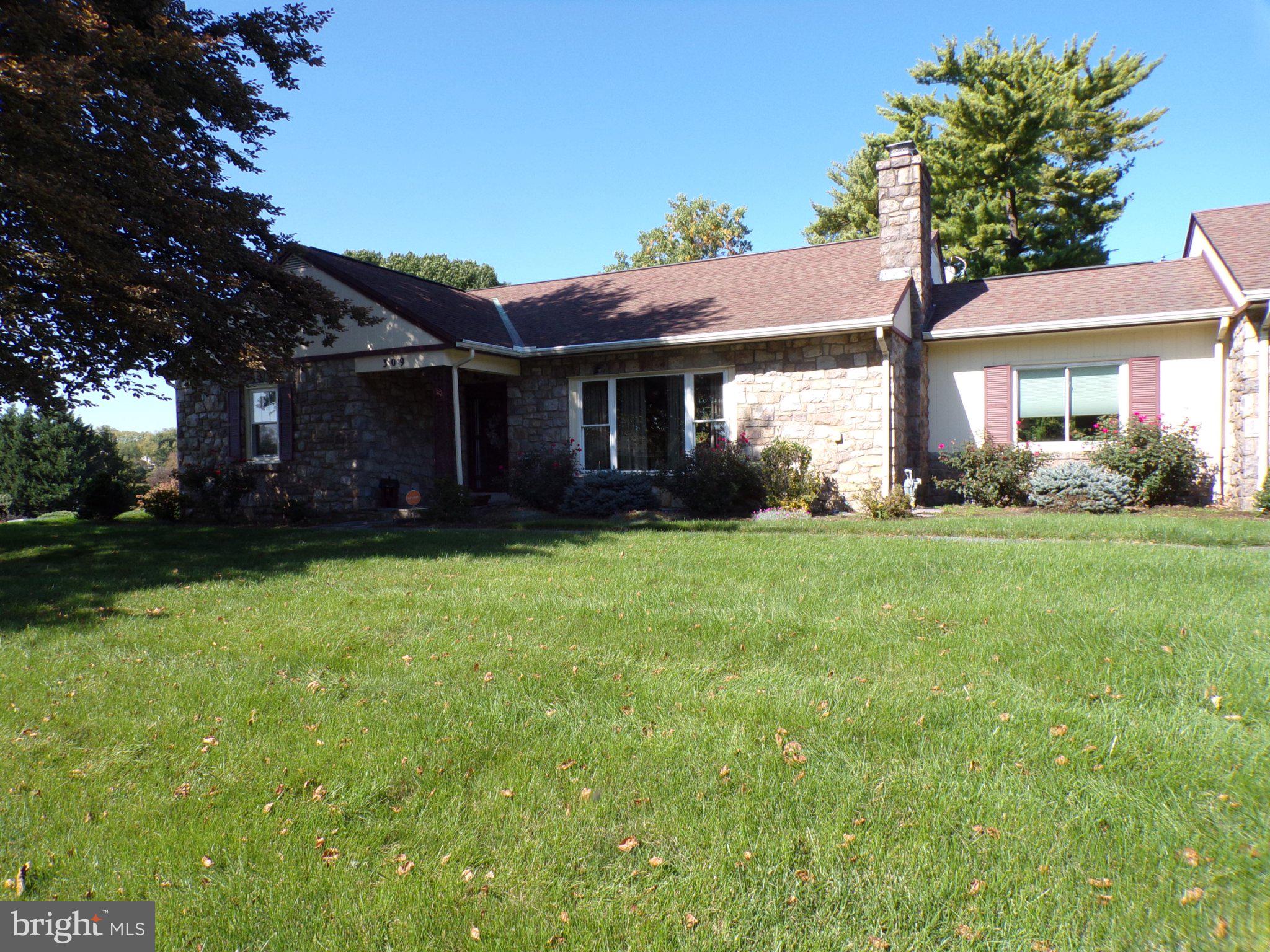 309 Hain Ave, Reading, PA 19605 photo