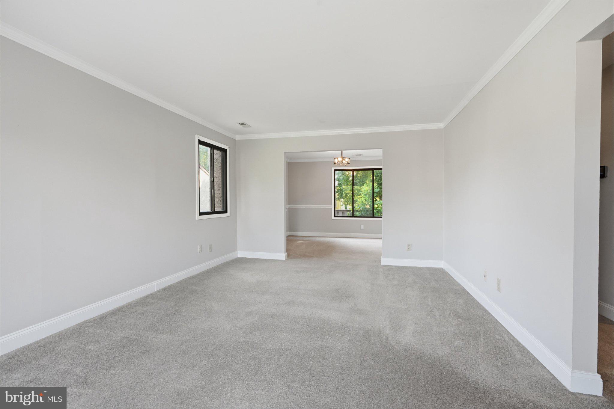 144 Golf Club Dr, Langhorne, PA 19047 photo