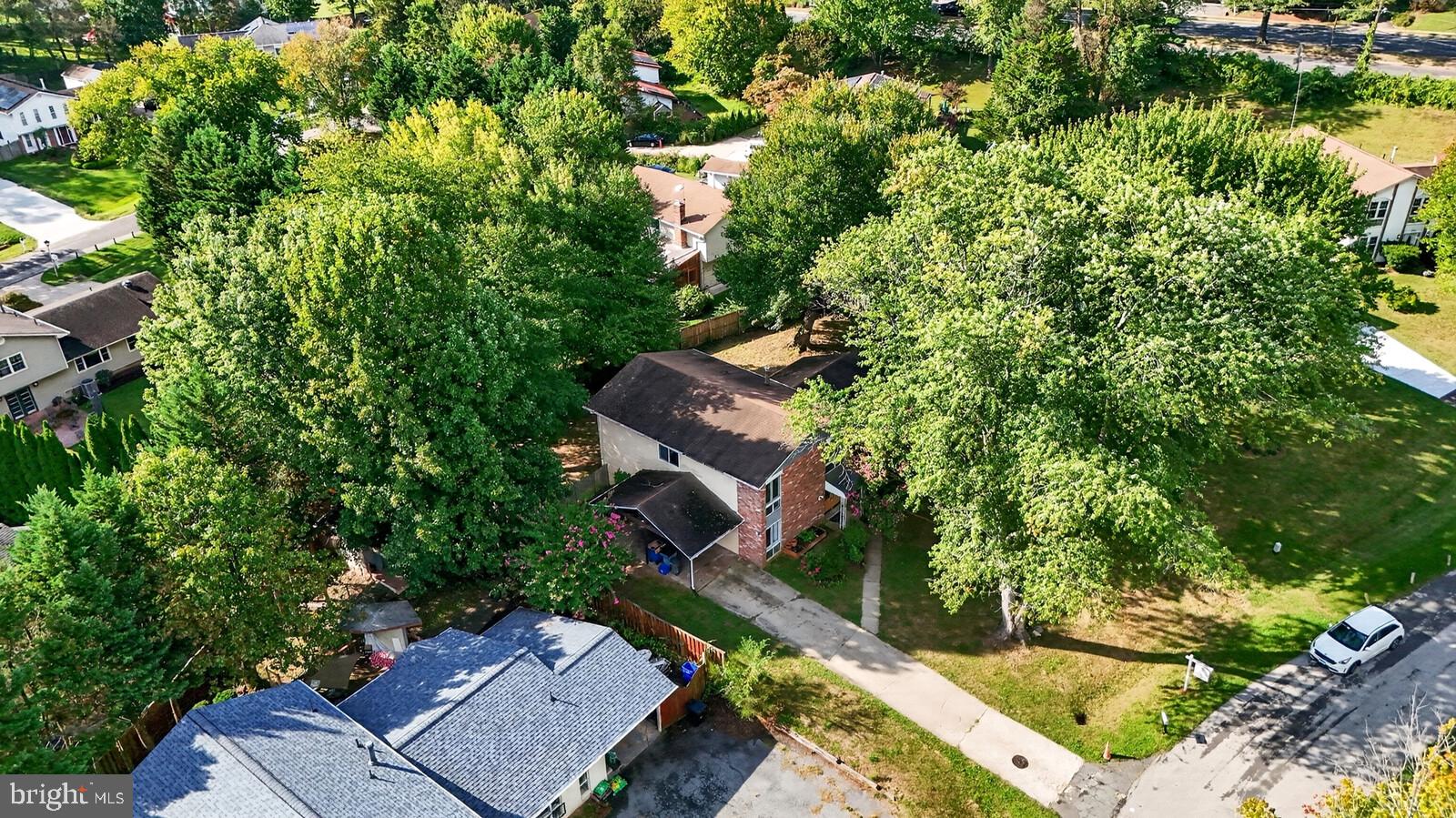 405 Winterthur Ct, Silver Spring, MD 20904 photo
