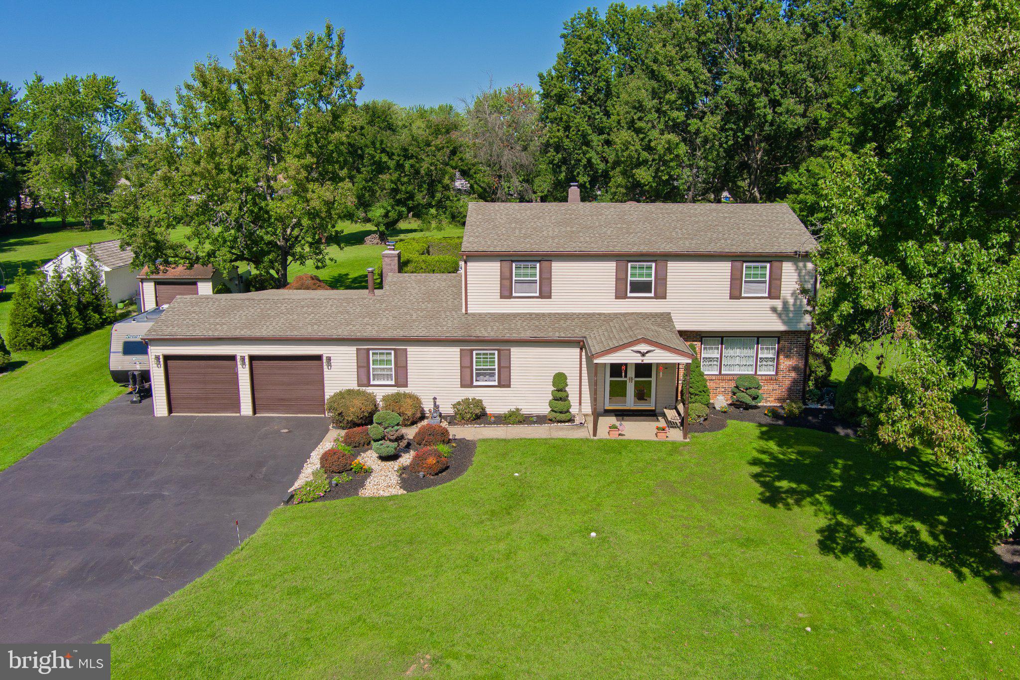 28 Harvest Rd, Ivyland, PA 18974