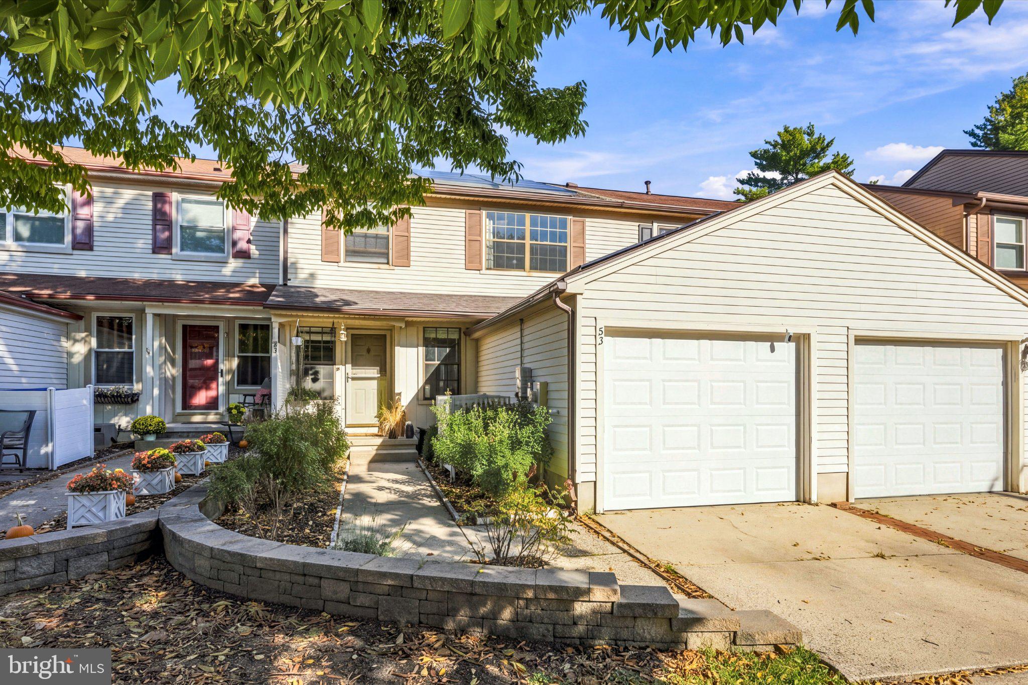 53 Southgate Dr, Mount Laurel, NJ 08054