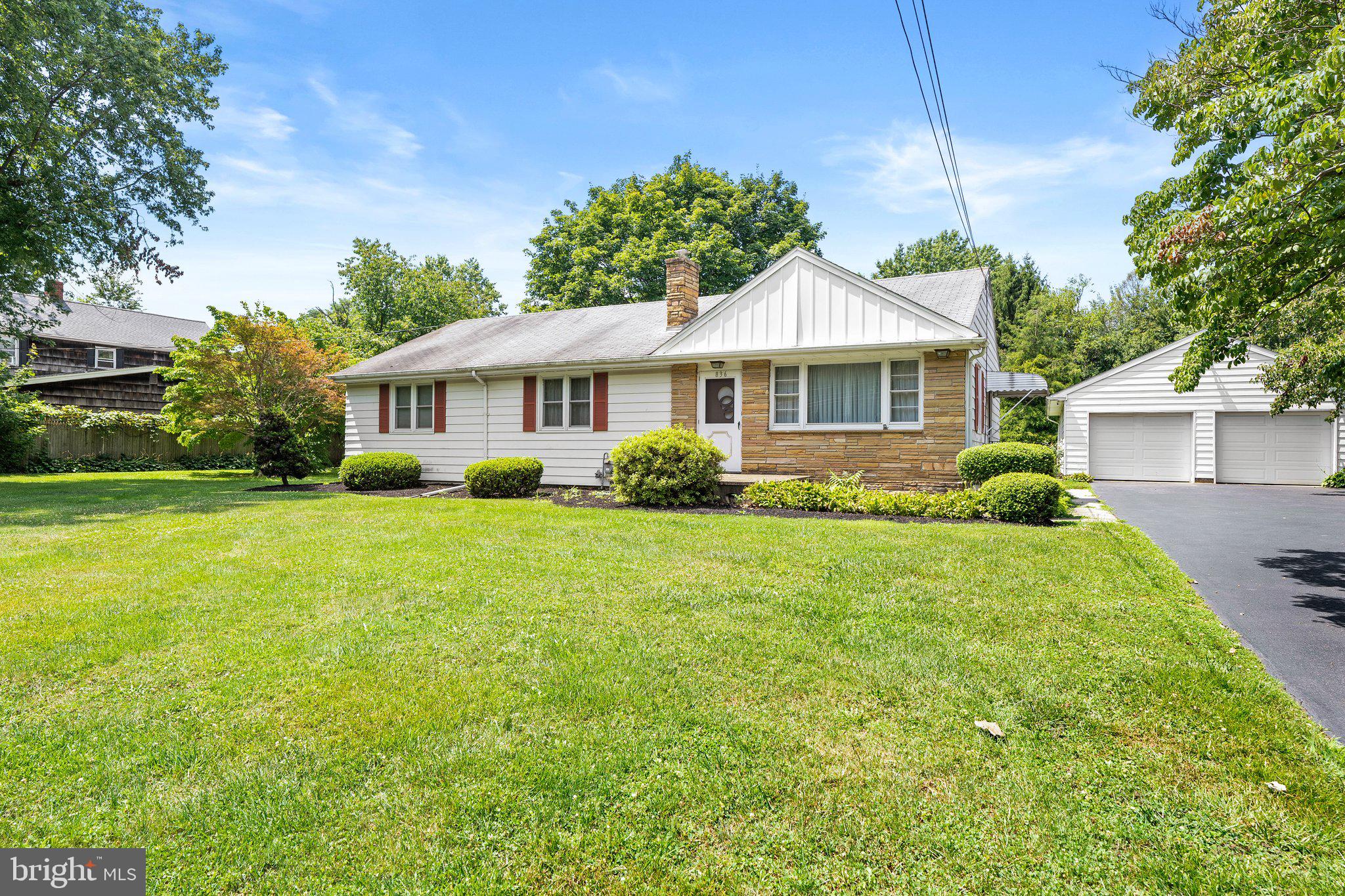 836 York Rd, Hightstown, NJ 08520 photo