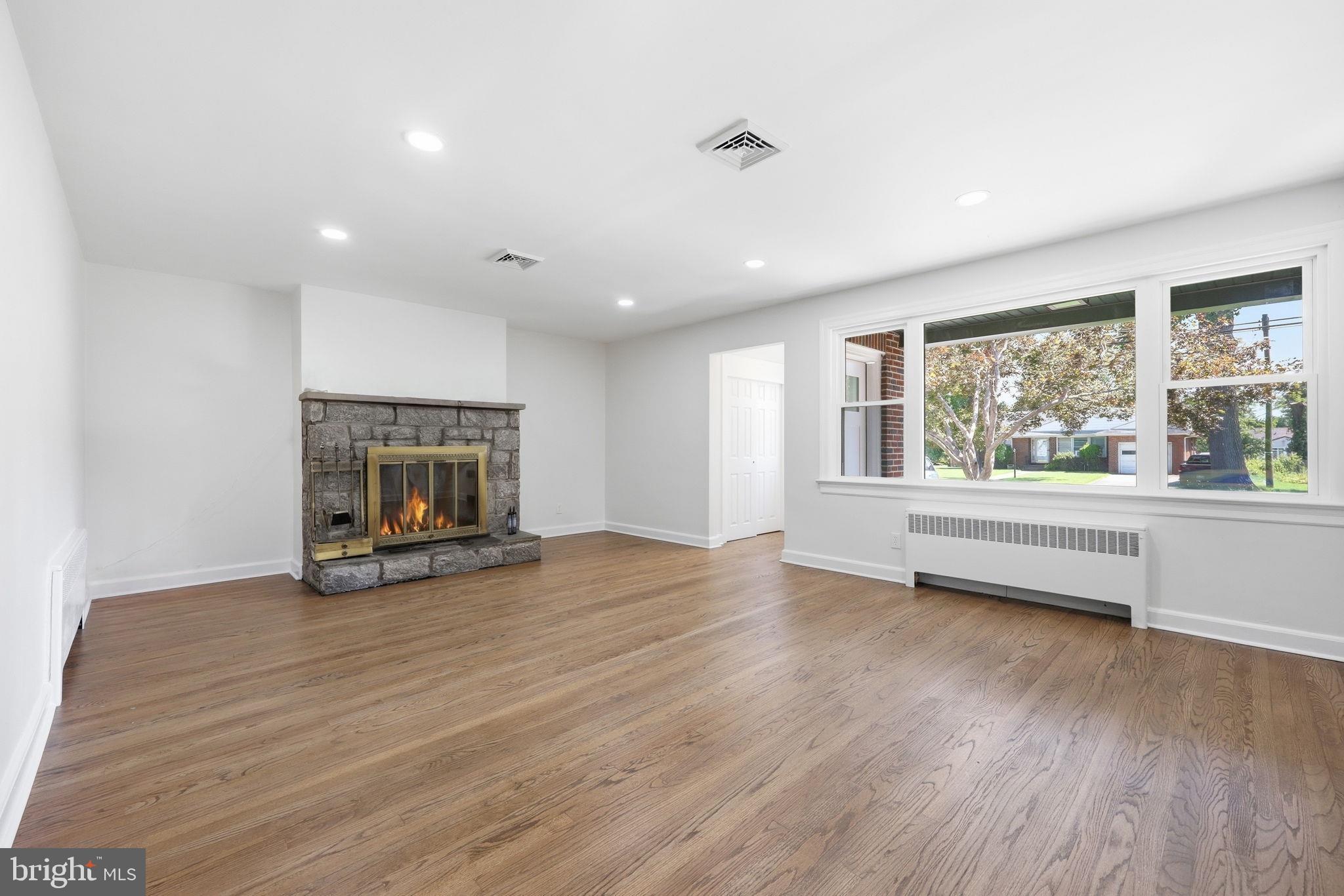 1180 E Park Ave, Vineland, NJ 08360 photo
