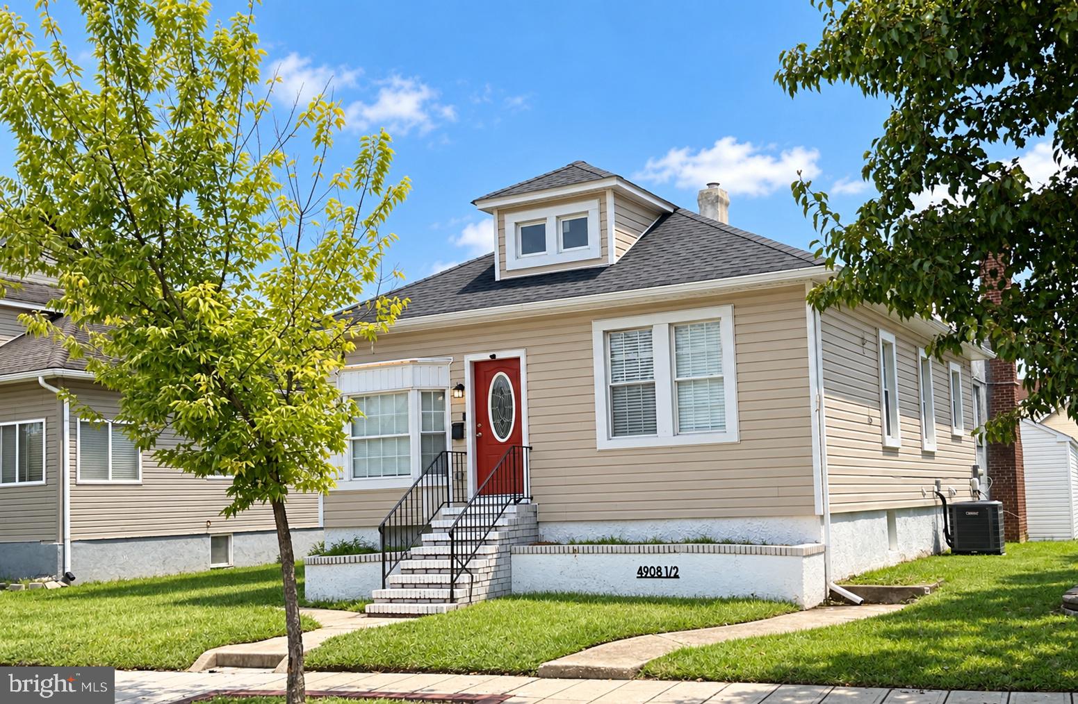 4908 1/2 Harford Rd, Baltimore, MD 21214
