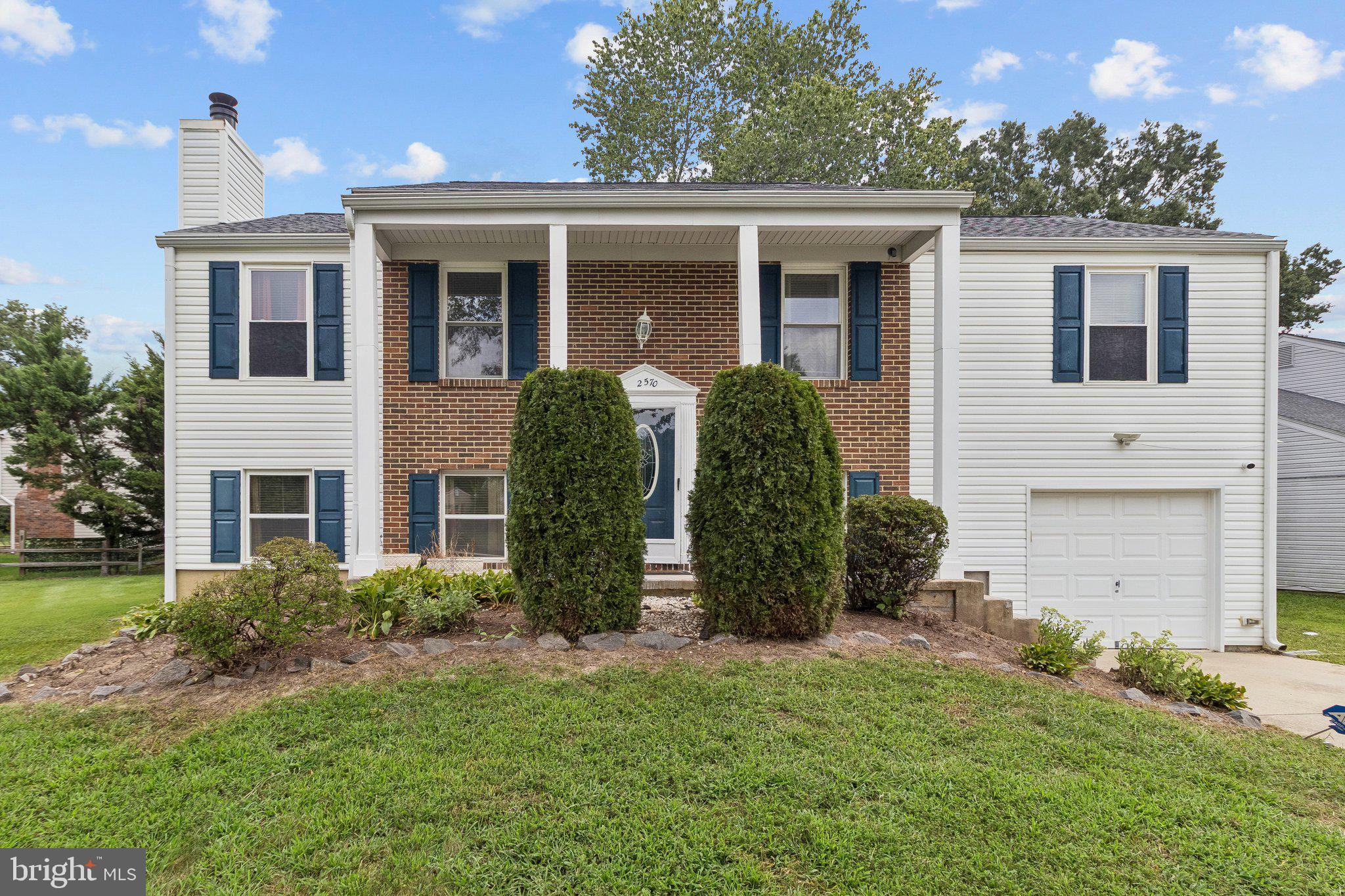 2570 Sussex Ct, Waldorf, MD 20602 photo