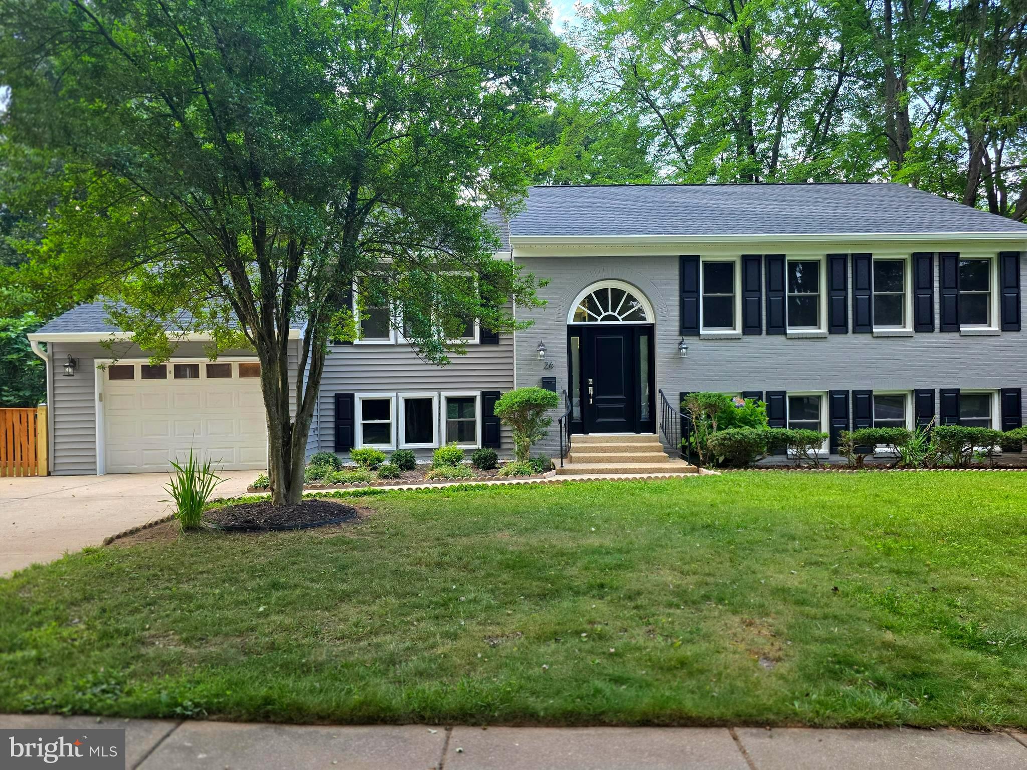 26 Duke St, Rockville, MD 20850