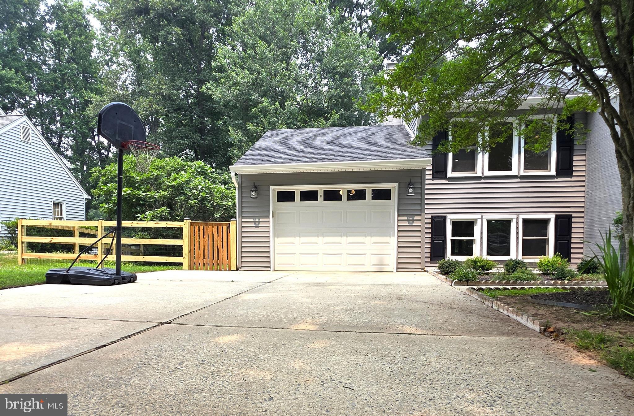 26 S Duke St, Rockville, MD 20850 photo