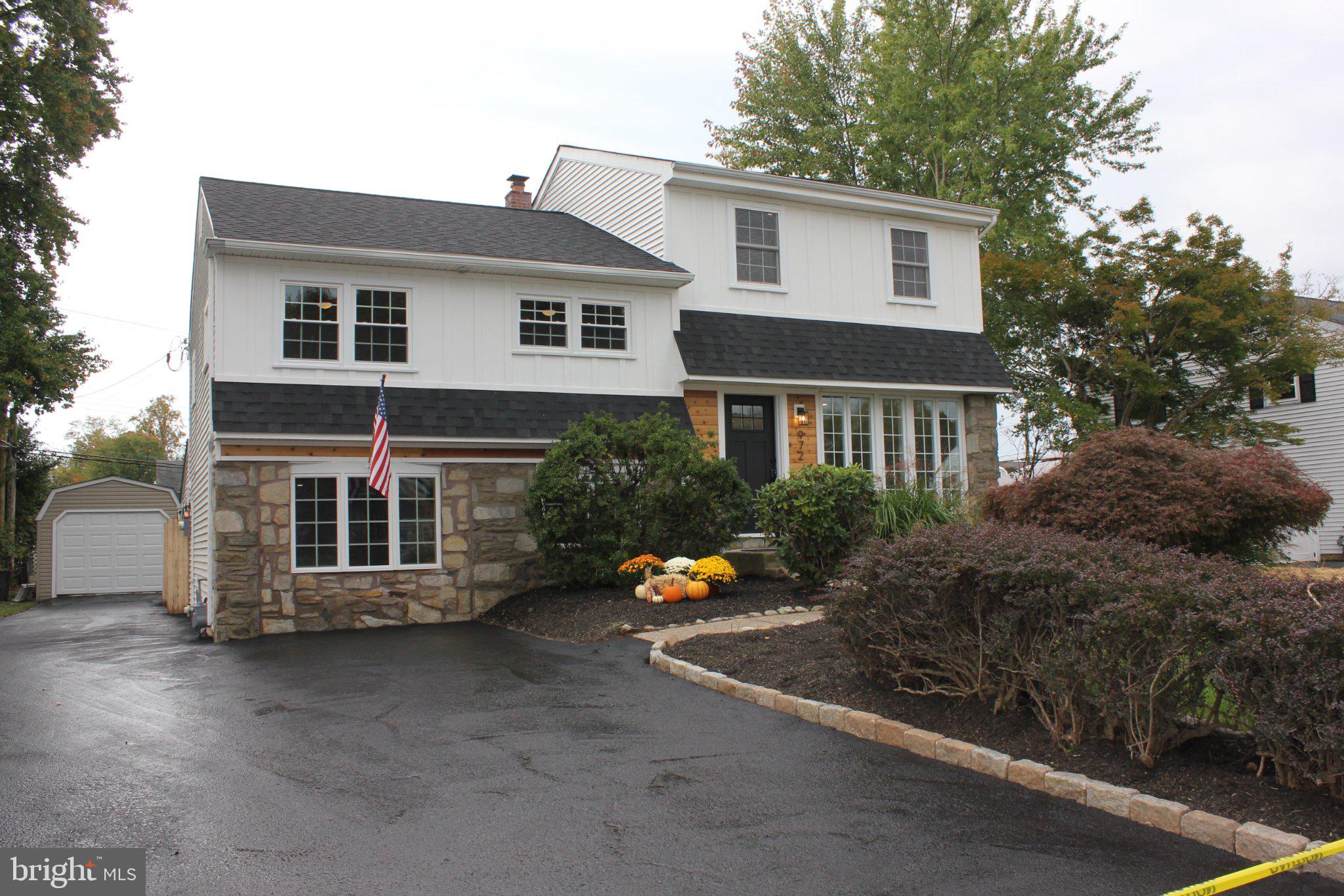 972 Windsor Rd, Warminster, PA 18974 photo