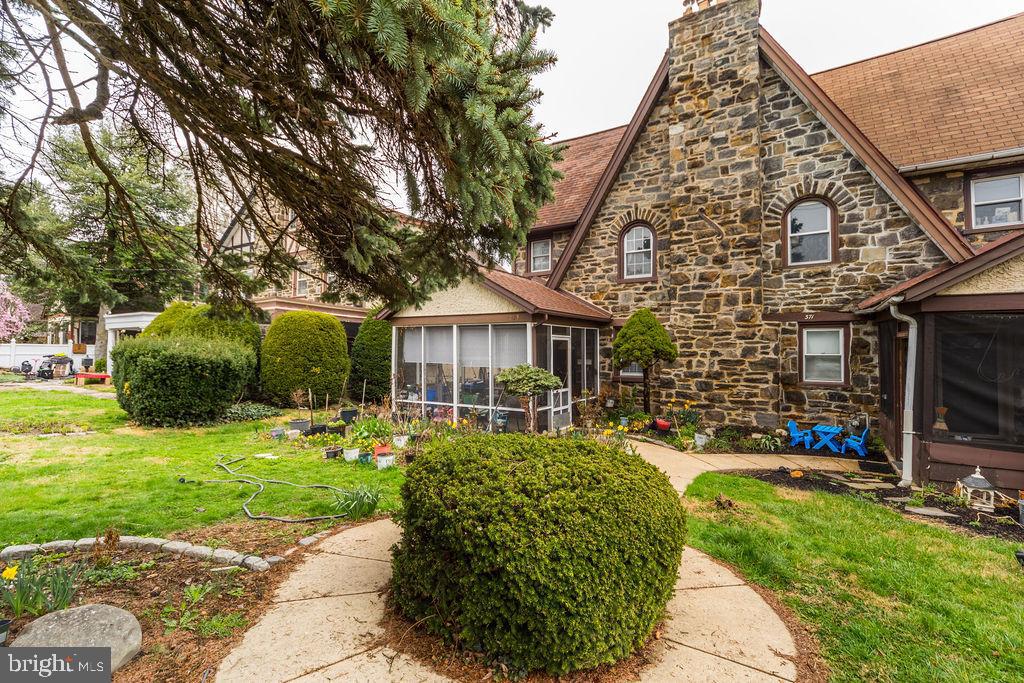 373 Upland Way, Drexel Hill, PA 19026 photo
