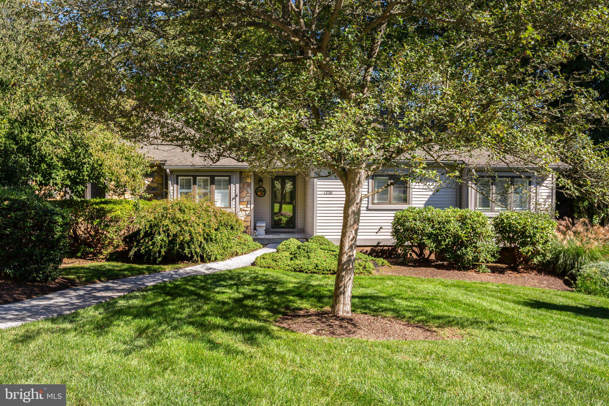 1220 Princeton Ln, West Chester, PA 19380