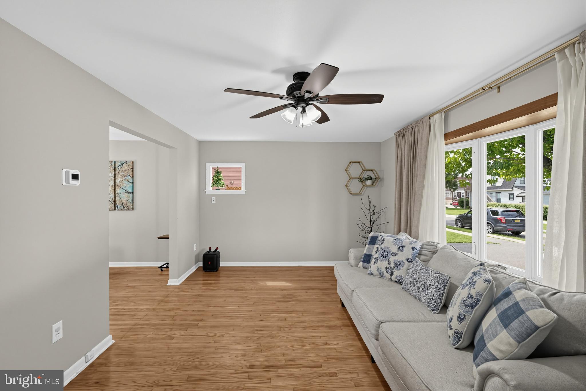 406 Reese St, Folsom, PA 19033 photo