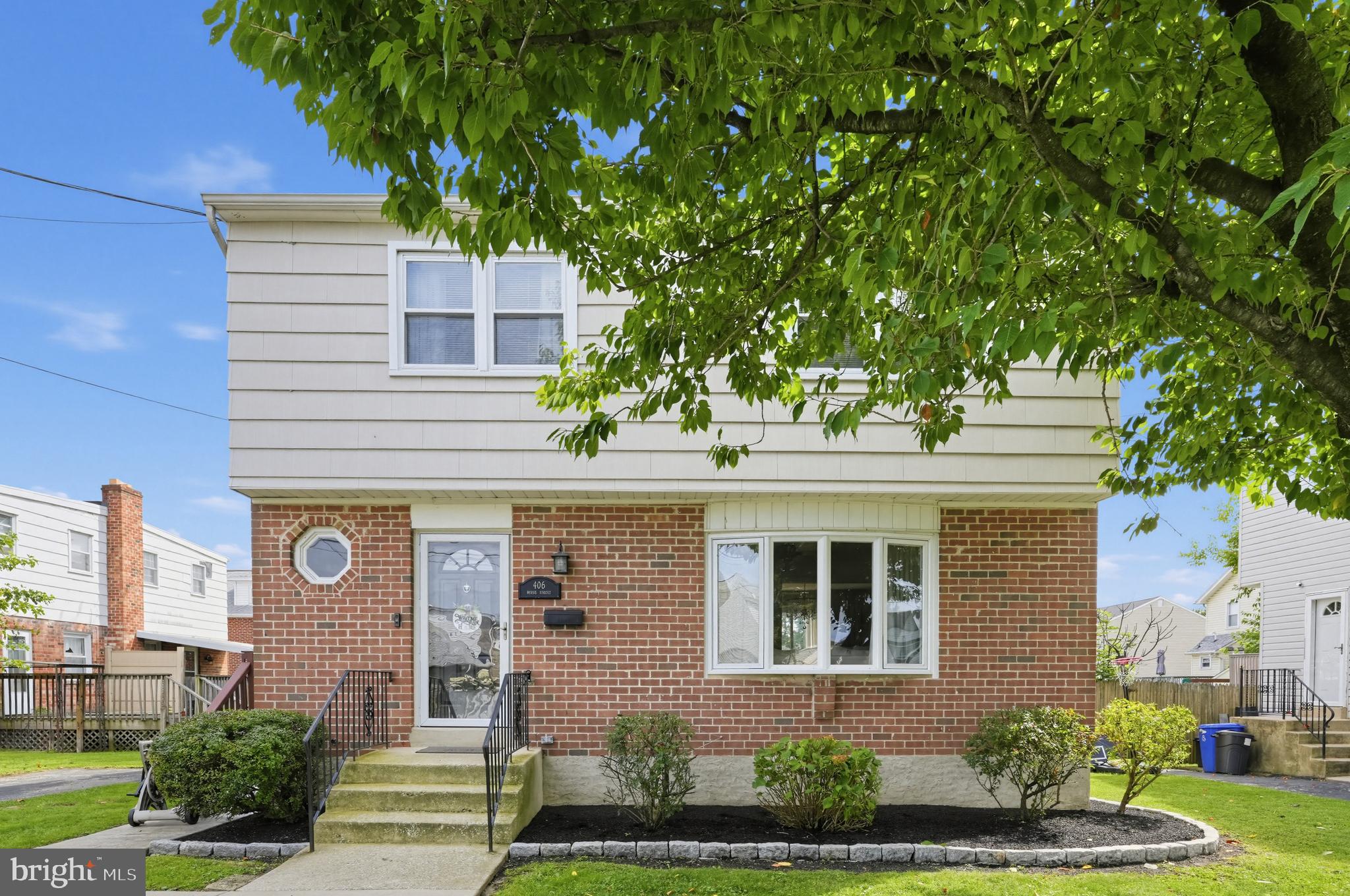 406 Reese St, Folsom, PA 19033 photo