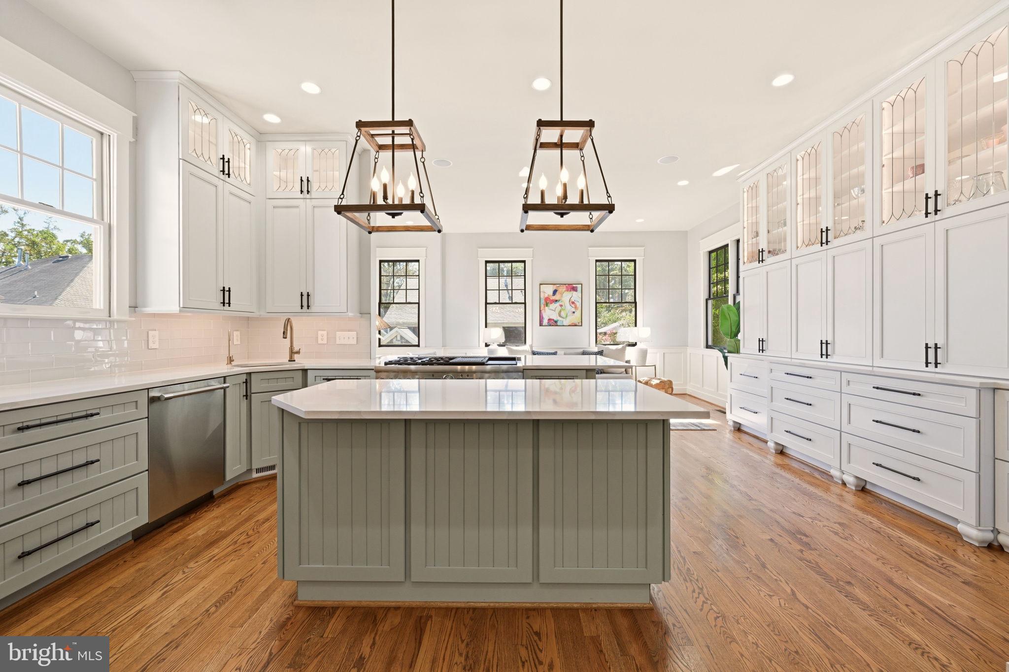 2823 23rd, Arlington, VA 22201 photo