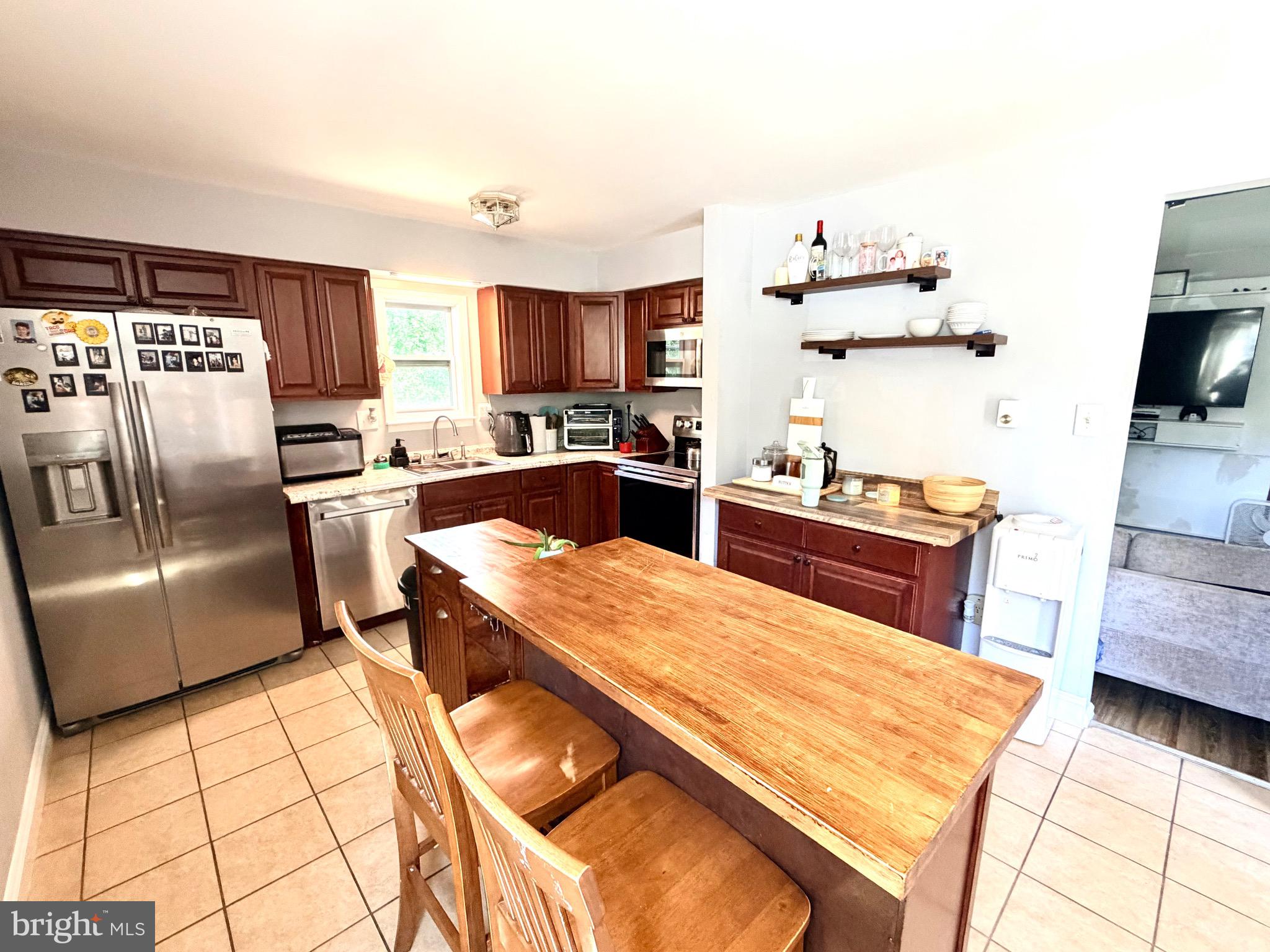 1 Wiltshire Rd, Sicklerville, NJ 08081 photo