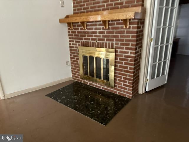 22 Luke Dr, Pasadena, MD 21122 photo