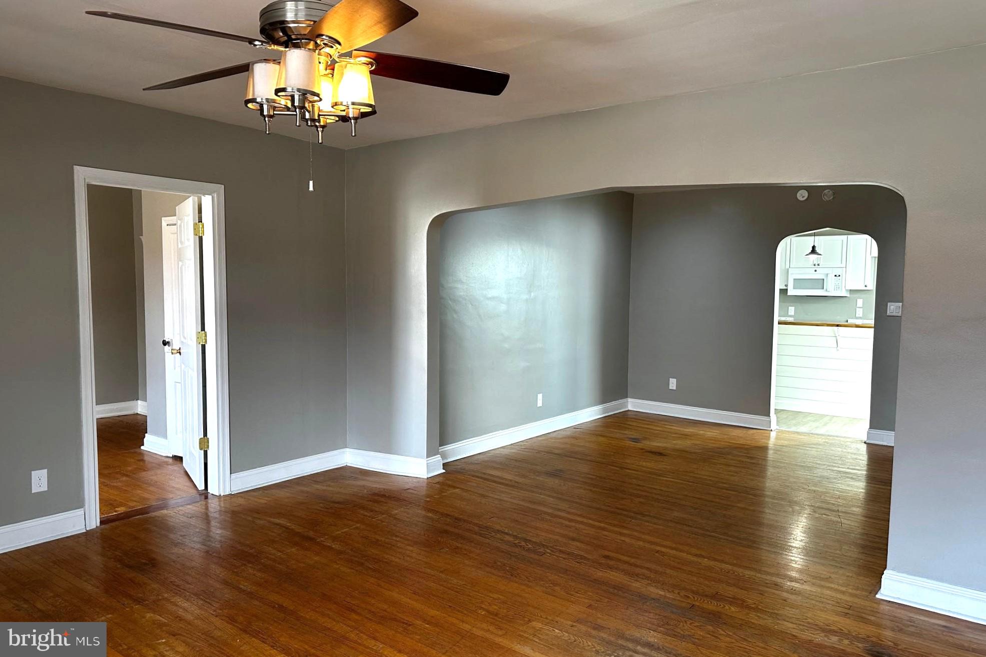 326 E Broadway, Red Lion, PA 17356 photo