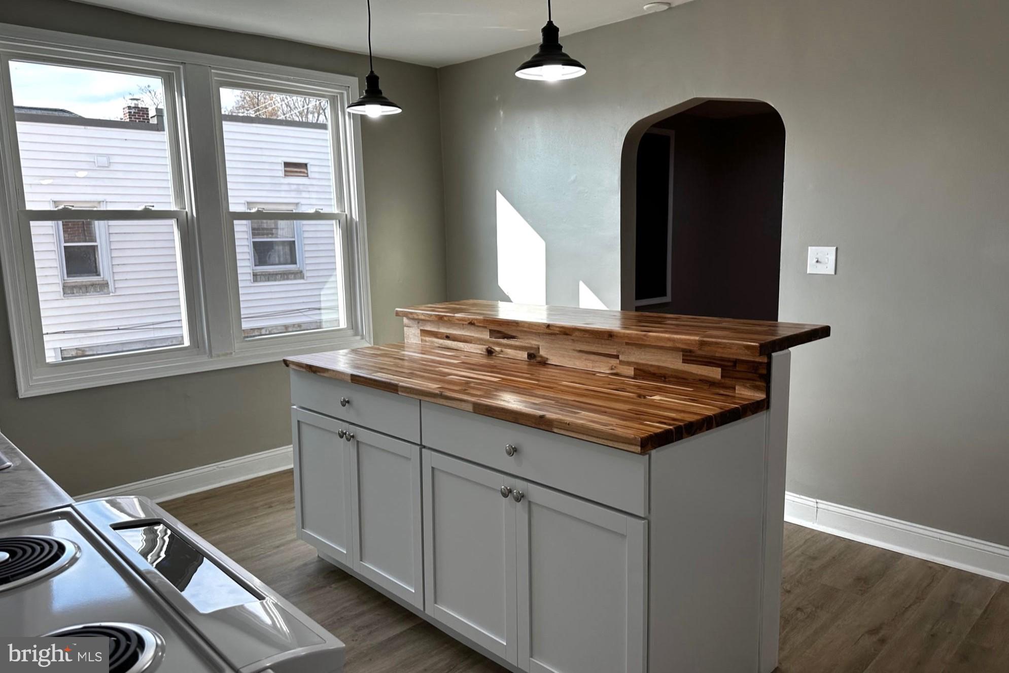 326 E Broadway, Red Lion, PA 17356 photo