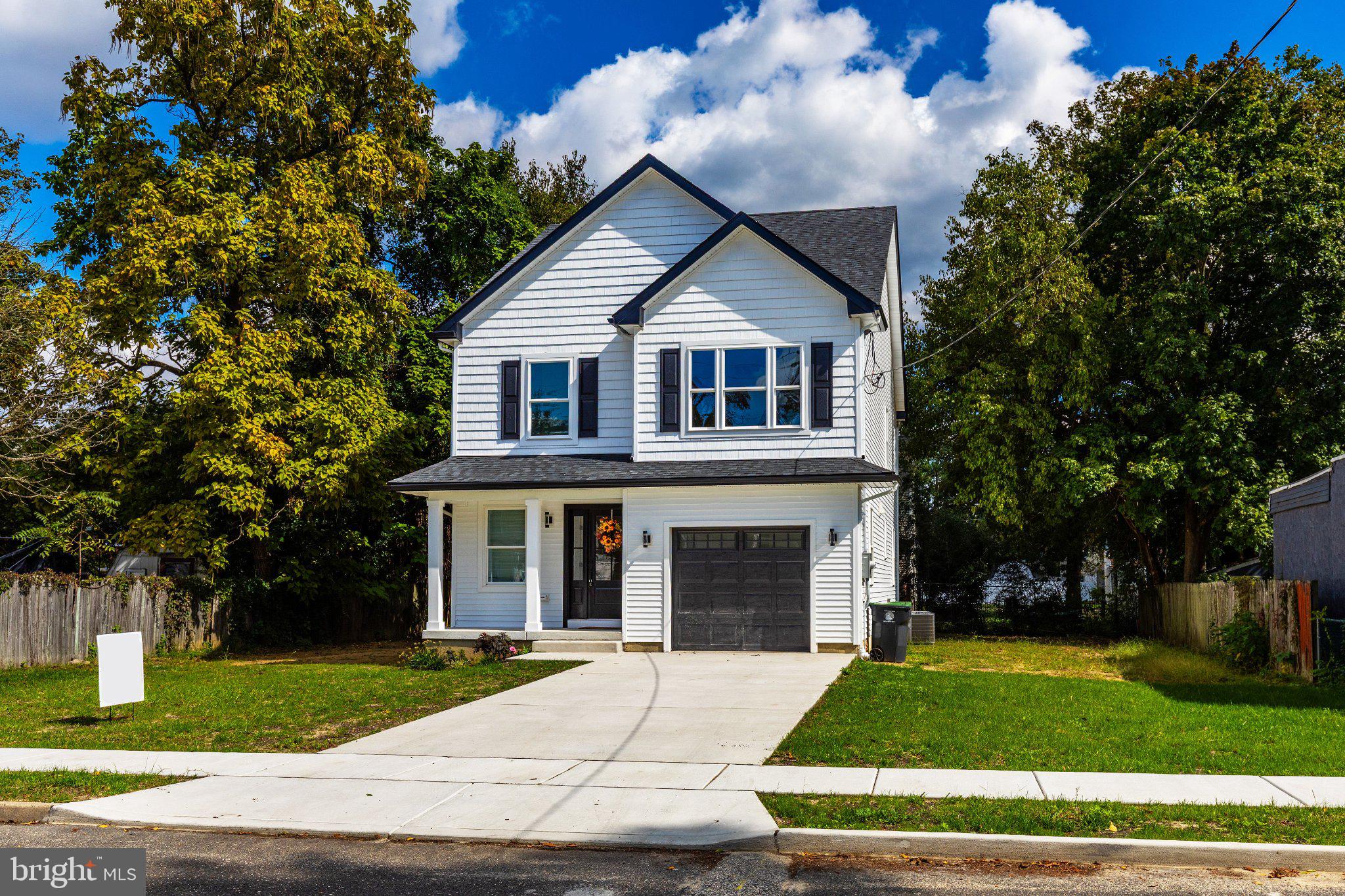 325 Larch Ave, West Berlin, NJ 08091