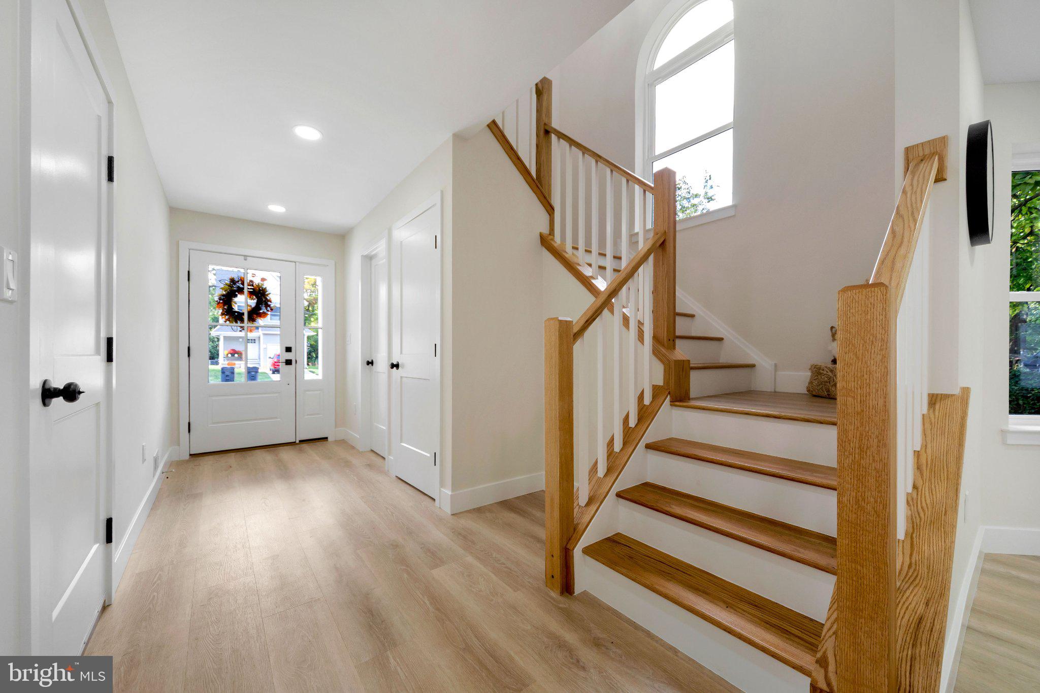 325 Larch Ave, West Berlin, NJ 08091 photo