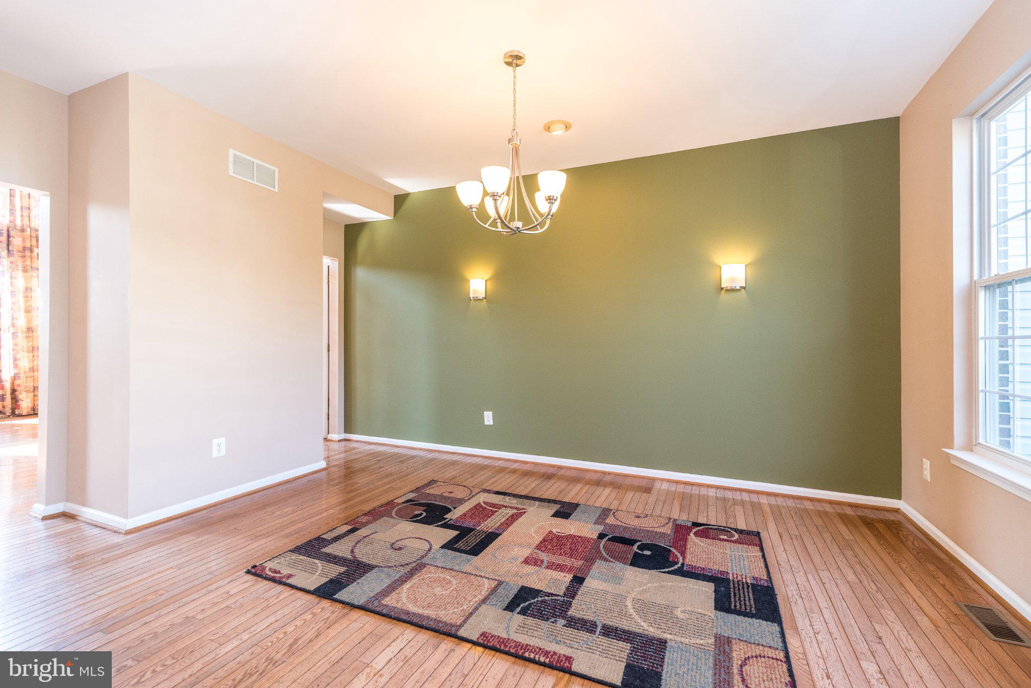 21 Cassandra Dr, Perkasie, PA 18944 photo