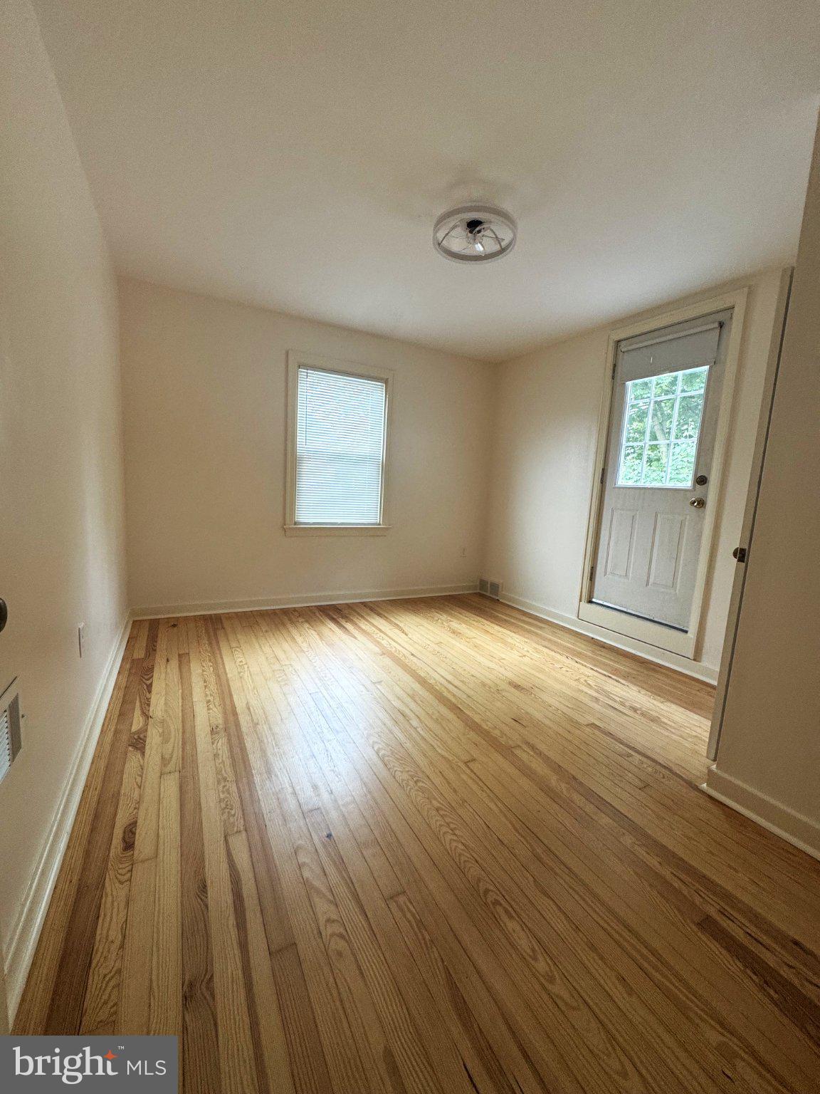122 Elizabeth St, Millersville, PA 17551 photo