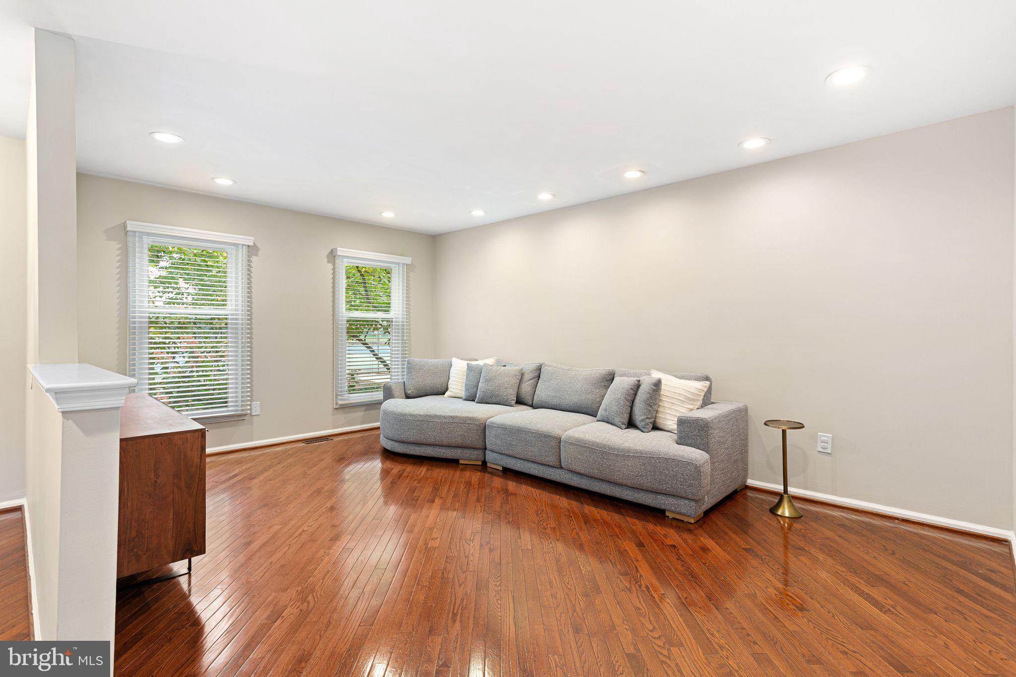 913 Society Hill Blvd, Cherry Hill, NJ 08003 photo