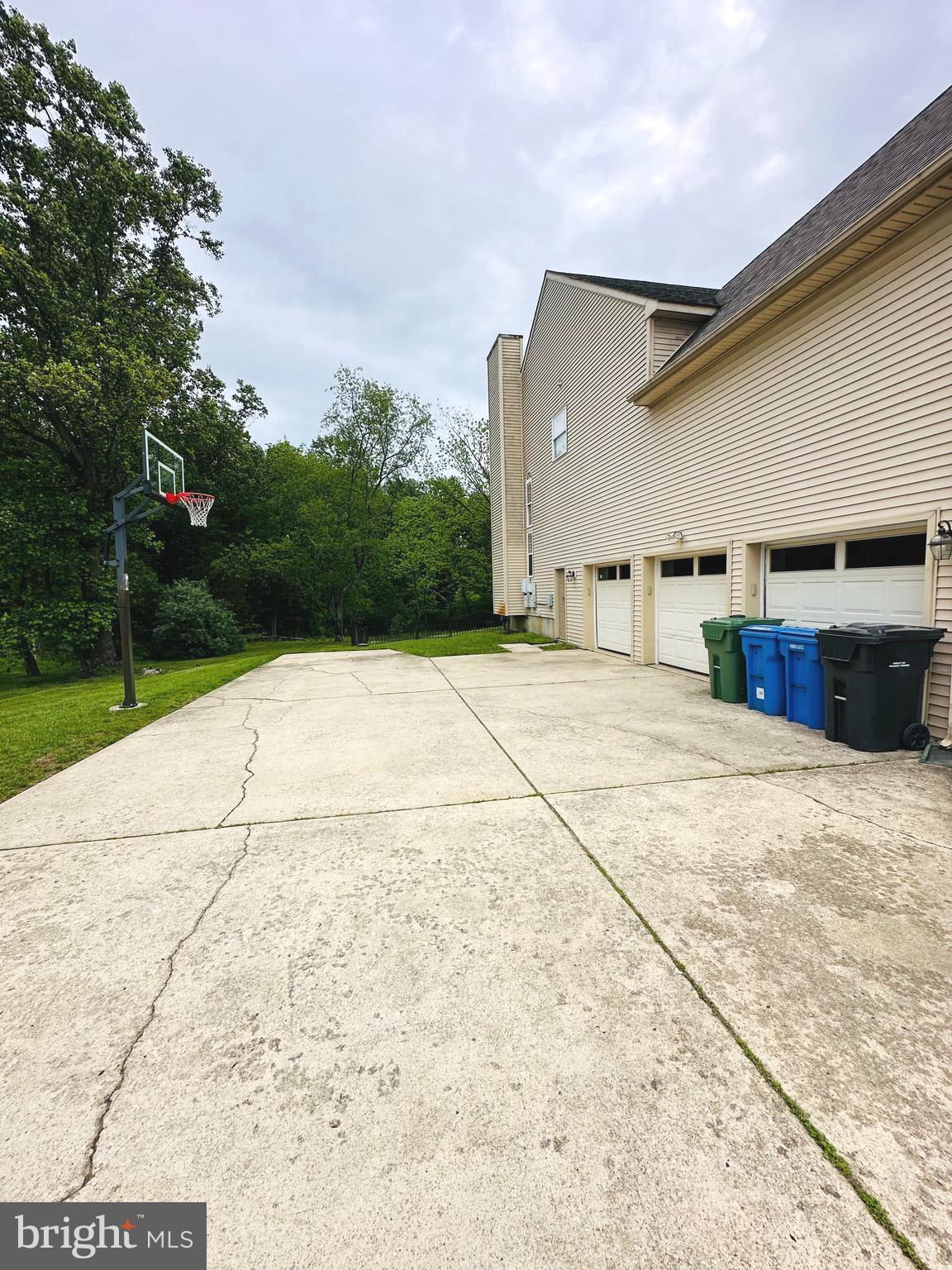 152 Jockey Hollow Run, Swedesboro, NJ 08085 photo