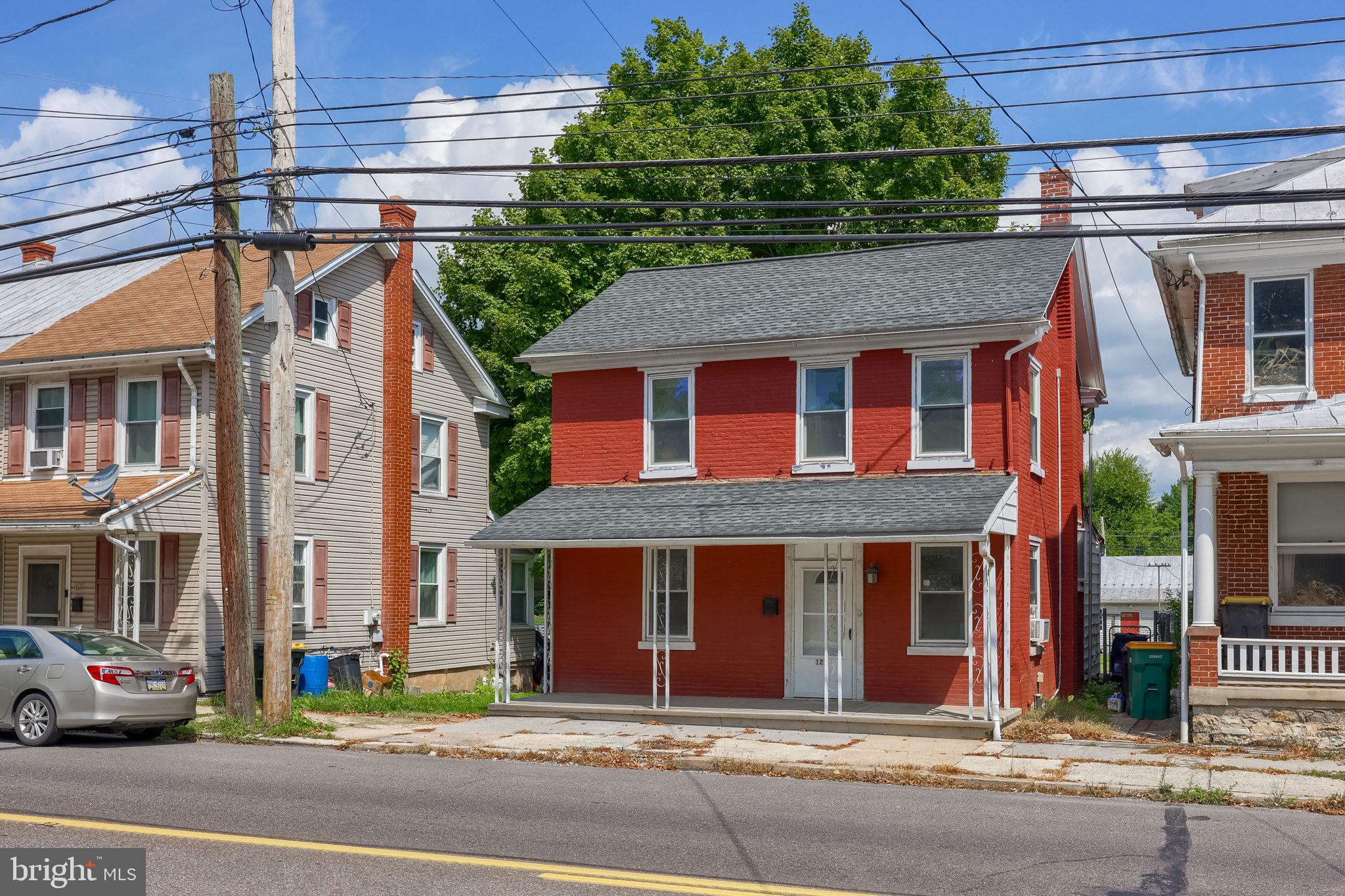 121 W Penn Ave, Wernersville, PA 19565 photo