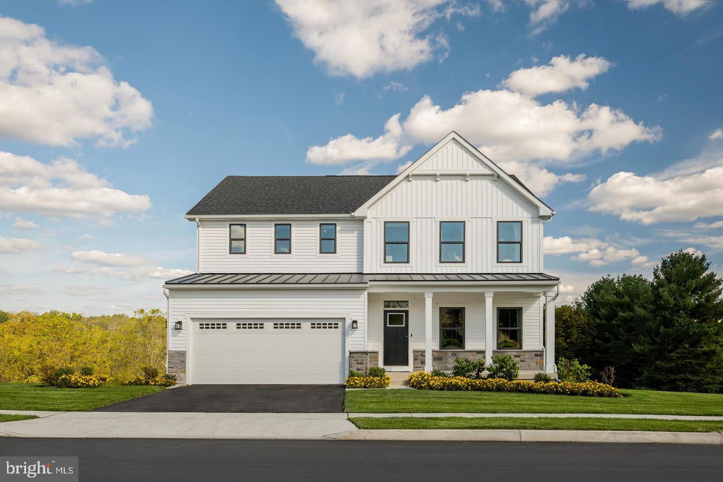 100 Rivoli Ct, New Cumberland, PA 17070