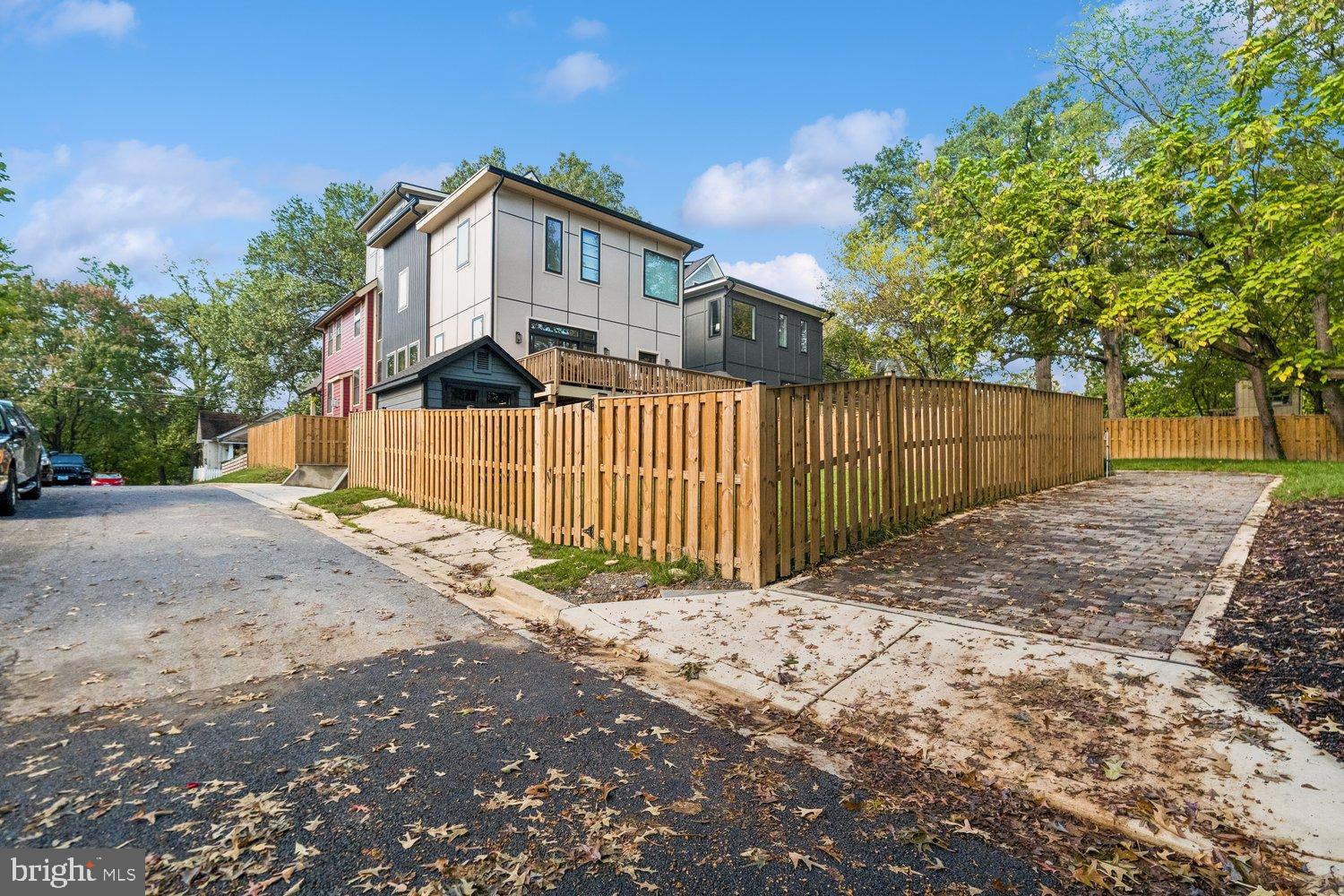 6705 Allegheny Ave, Takoma Park, MD 20912 photo