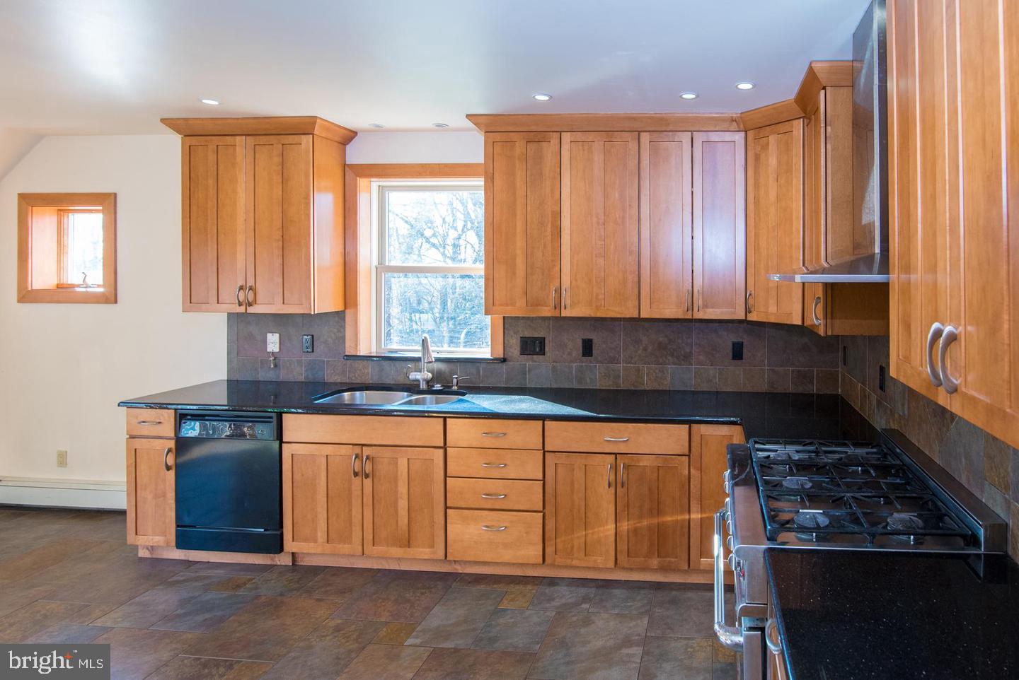 182 Level Rd, Collegeville, PA 19426 photo